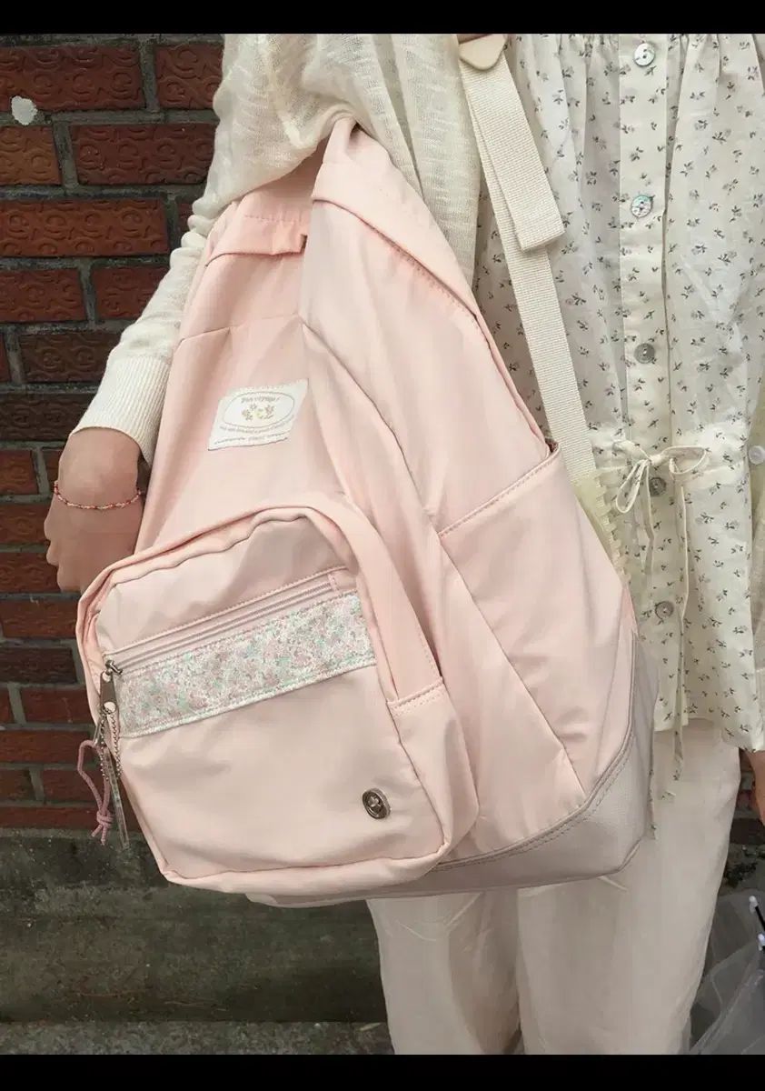 オーブニ BONVOYAGE バックパック ペタルピンク
