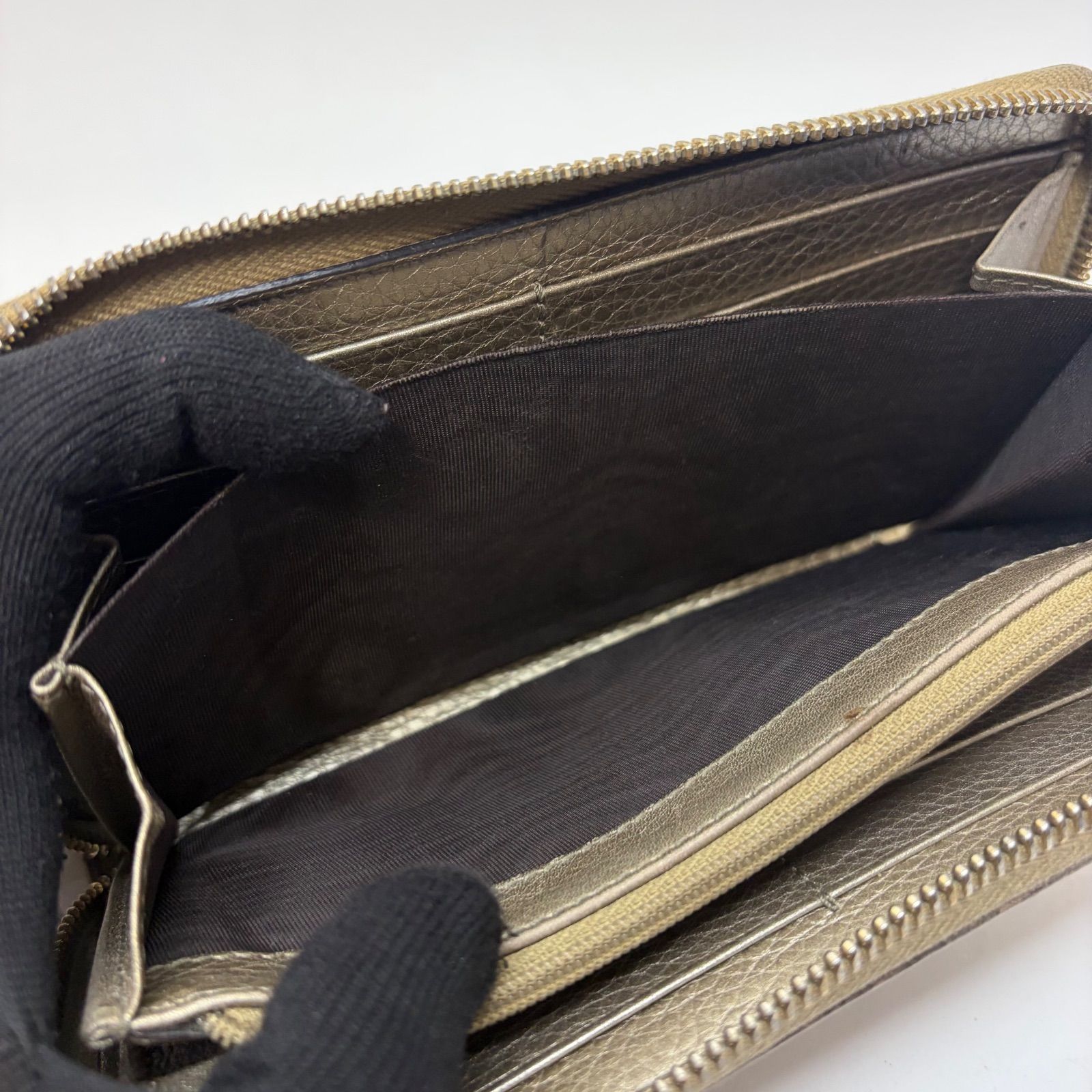 4407 GUCCI グッチ 長財布 ラウンドファスナー ソーホー ゴールド 