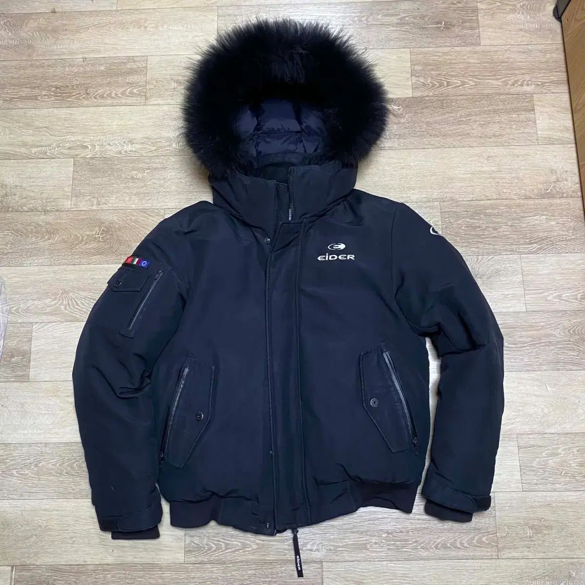 EIDER ブラック ダウン アウター フード ファー
