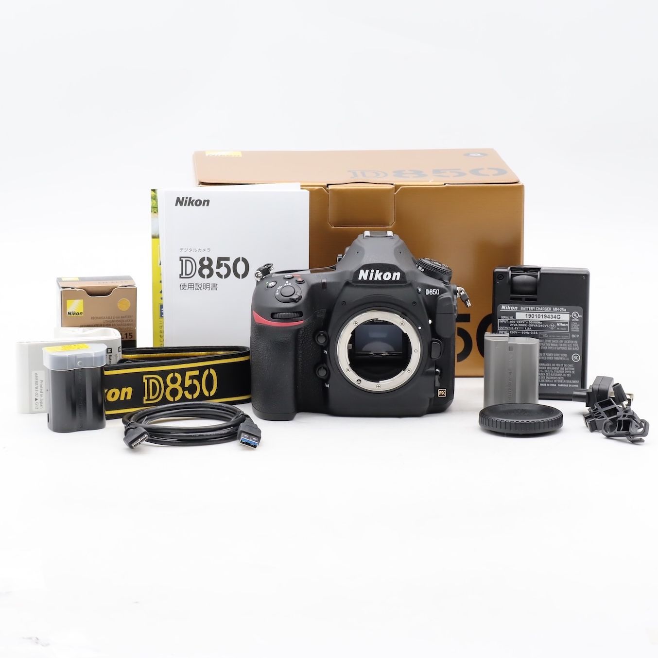 新品級】ショット数「681回」Nikon ニコン D850 ボディ - メルカリ