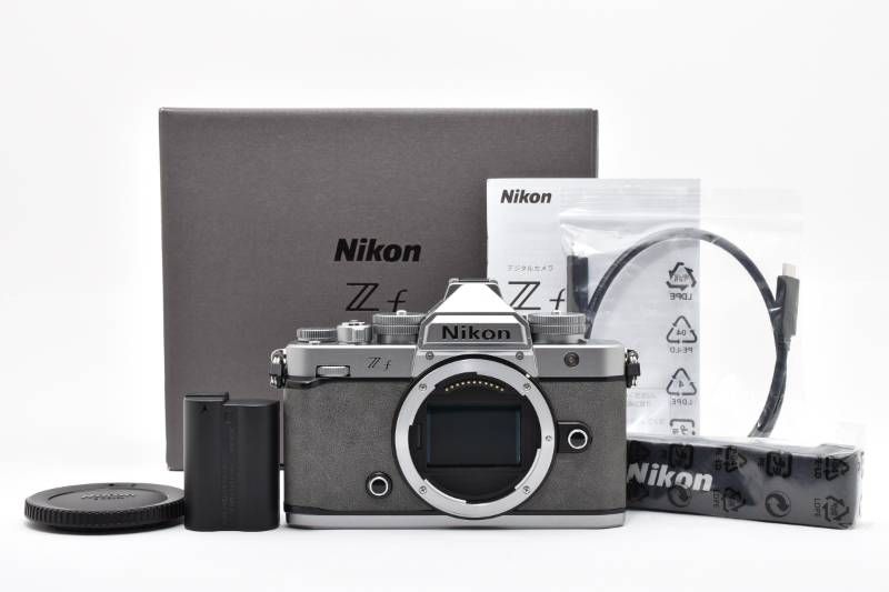☆極上美品☆《ショット数11,757回》ニコン Nikon Zf ボディ シルバー