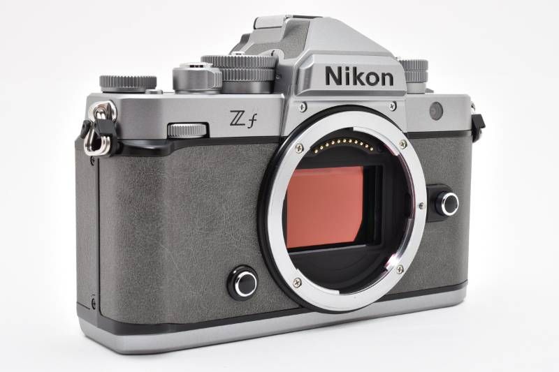 ☆極上美品☆《ショット数11,757回》ニコン Nikon Zf ボディ シルバー