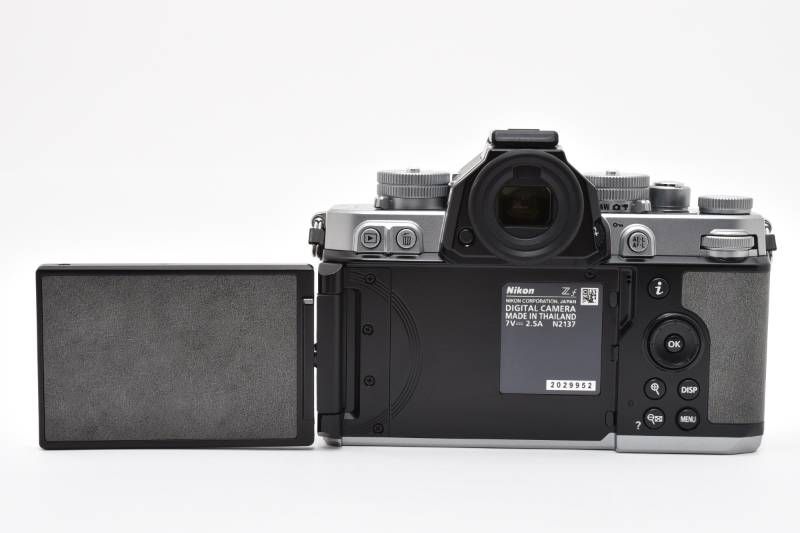 ☆極上美品☆《ショット数11,757回》ニコン Nikon Zf ボディ シルバー