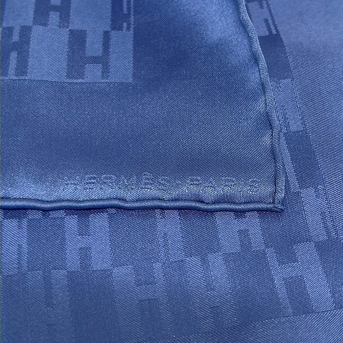 HERMES(エルメス) スカーフ美品 - ブルー ポケットチーフ/グランH