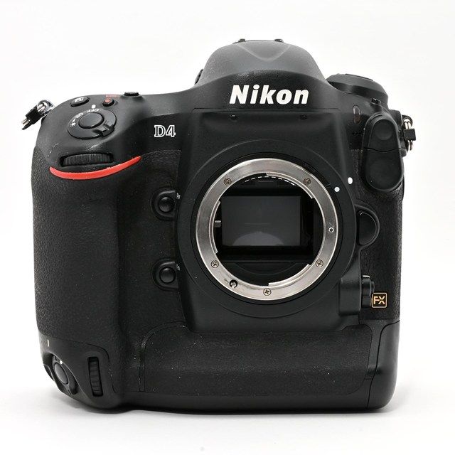 並品＞ 純正バッテリー＆充電器付 シャッター交換済 動作確認済 ボディ D4 Nikon Nikon ボディ｜デジタル一眼レフカメラ｜シャッター数15,424 D4 デジタルカメラ