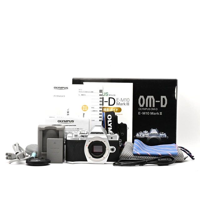 美品＞ OLYMPUS OM-D E-M10 Mark III ボディ シルバー｜ミラーレス一眼