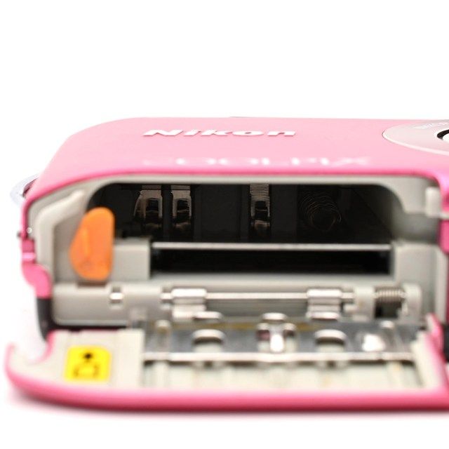 良品＞ Nikon COOLPIX S3300 ストロベリーピンク｜デジタルカメラ