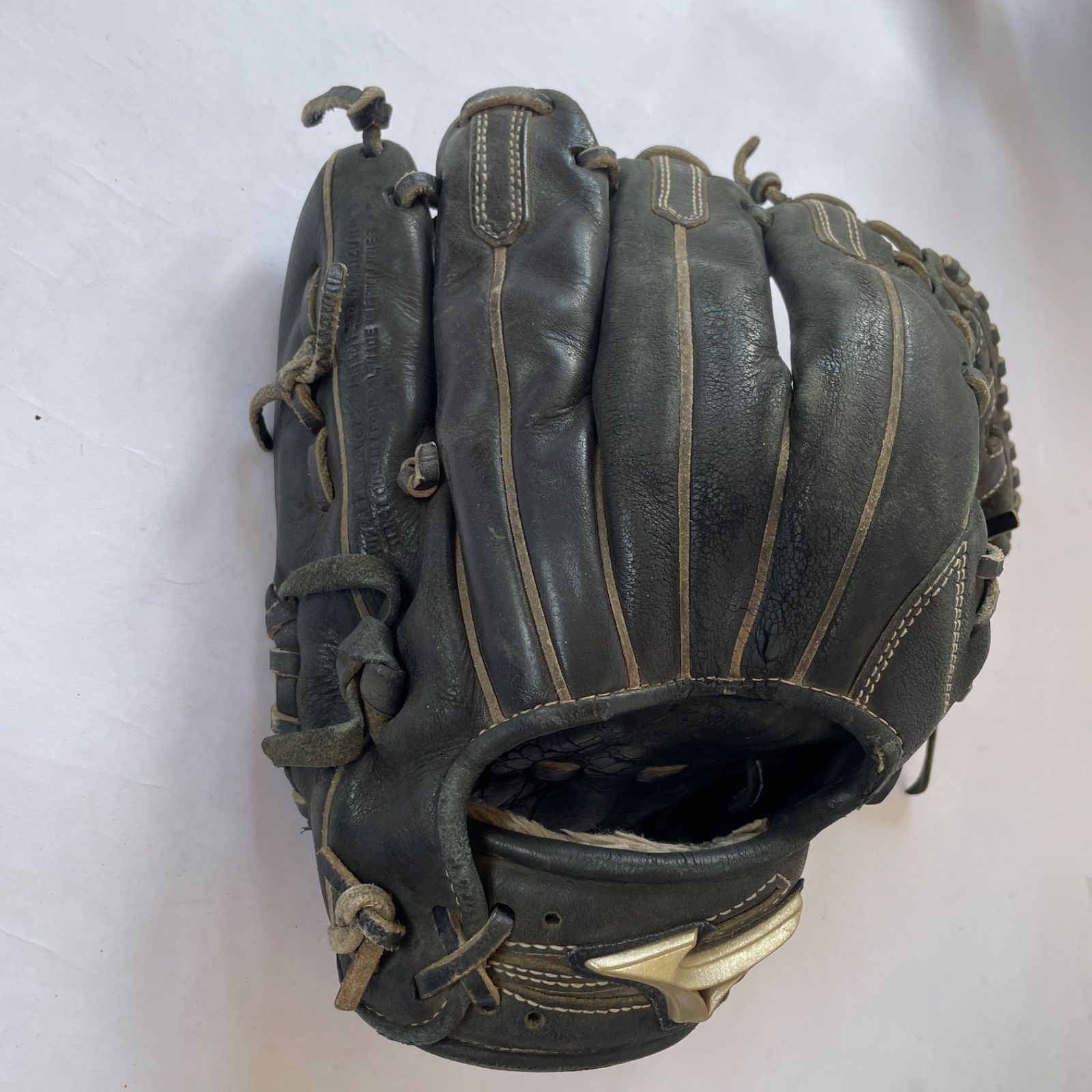 即購入の場合はお値段交渉OK】ミズノ グローバルエリート 軟式 内野手