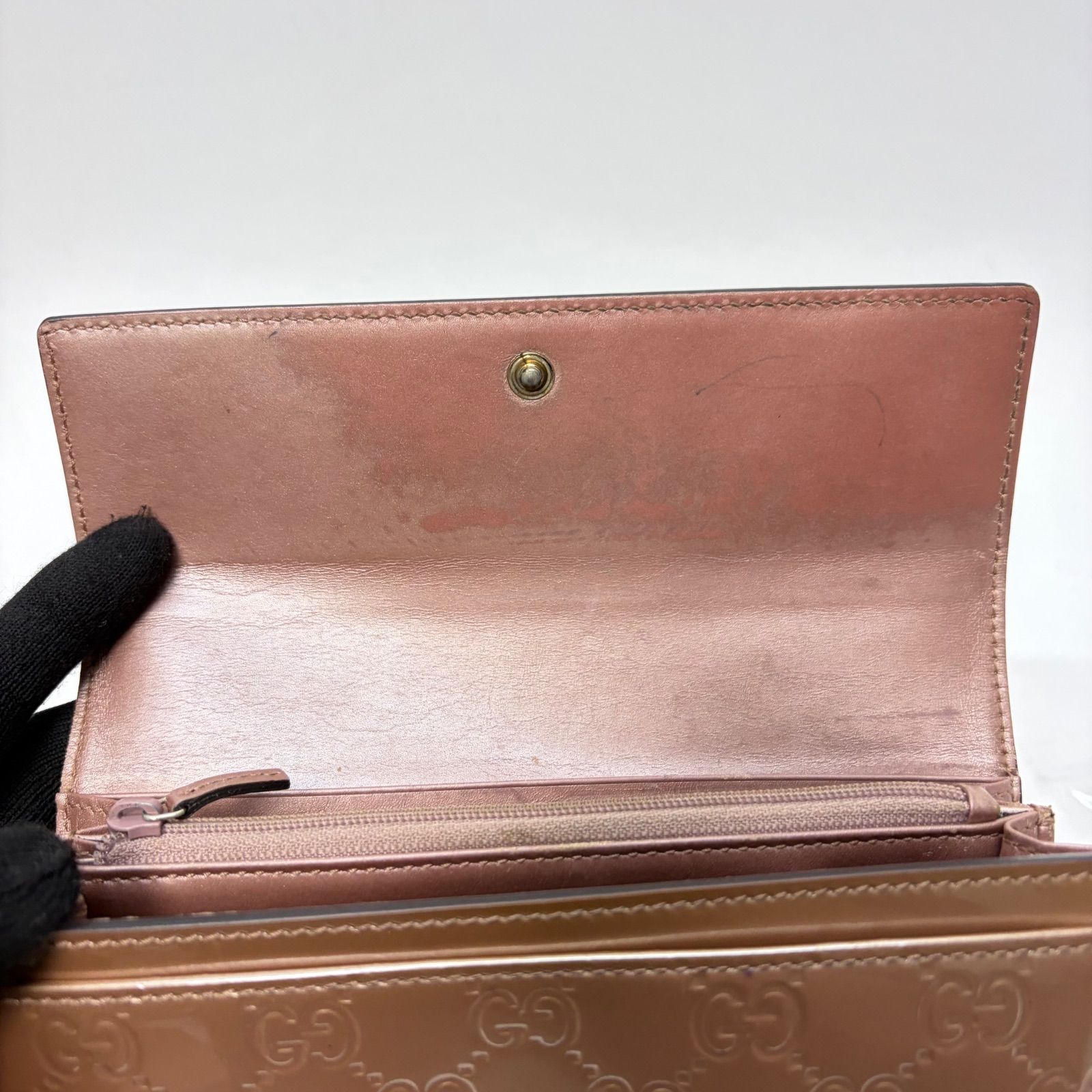 4346 GUCCI グッチ 長財布 GG シマレザー PVC エナメル ピンクベージュ