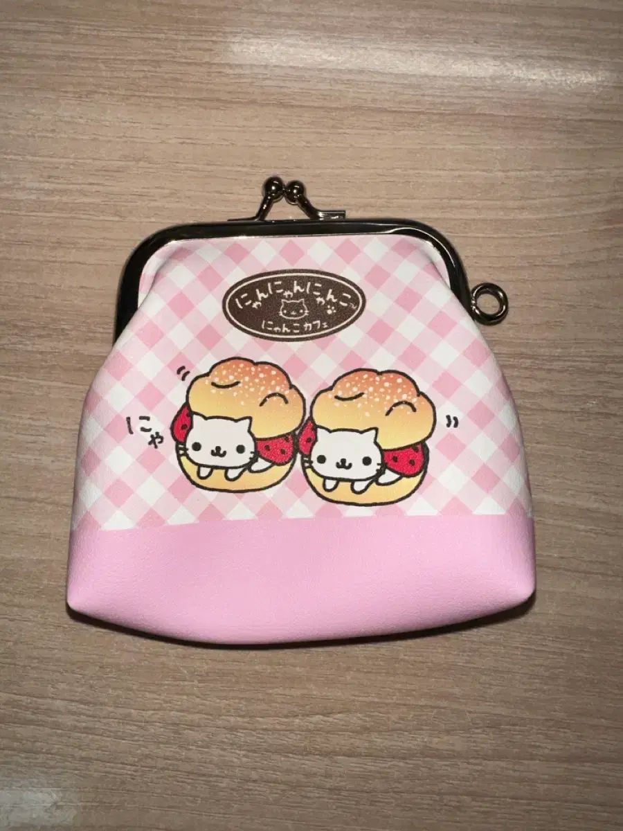 サンエックス にゃんにゃんにゃんこ コインケース