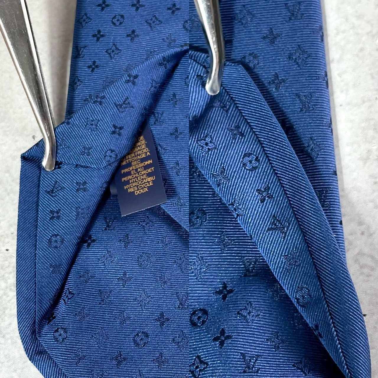 極美品✨LOUIS VUITTON ルイヴィトン メンズ ビジネス ネクタイ