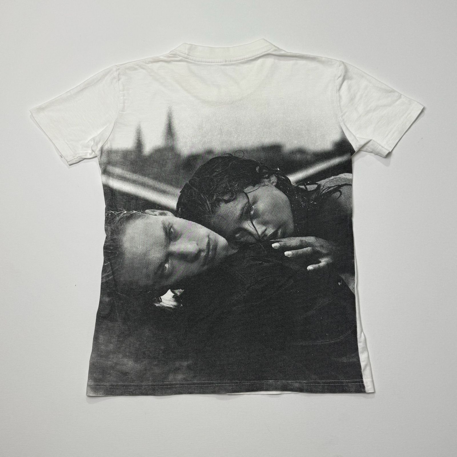 00s ARMANI JEANS 2001 ブルースウェーバー アート フォトプリント オーバープリント　OVP Tシャツ ヴィンテージ モード アーカイブ モノクロ 映画 ハイブランド デザイナーズ ミラノ ヨーロッパ ユーロ DJ-B04