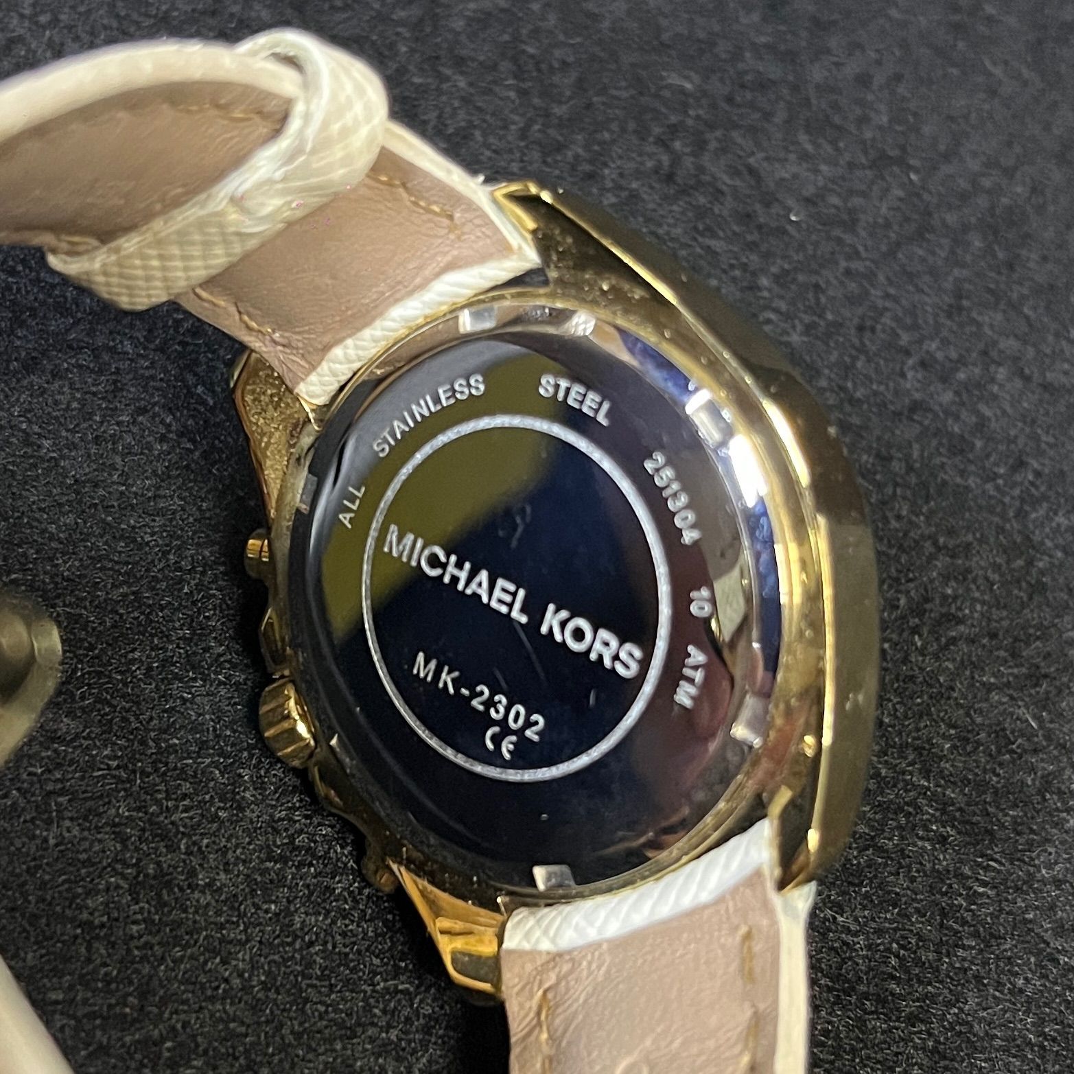 稼動品】 MICHAEL KORS MK-5722 ホワイト ゴールド 腕時計 マイケル