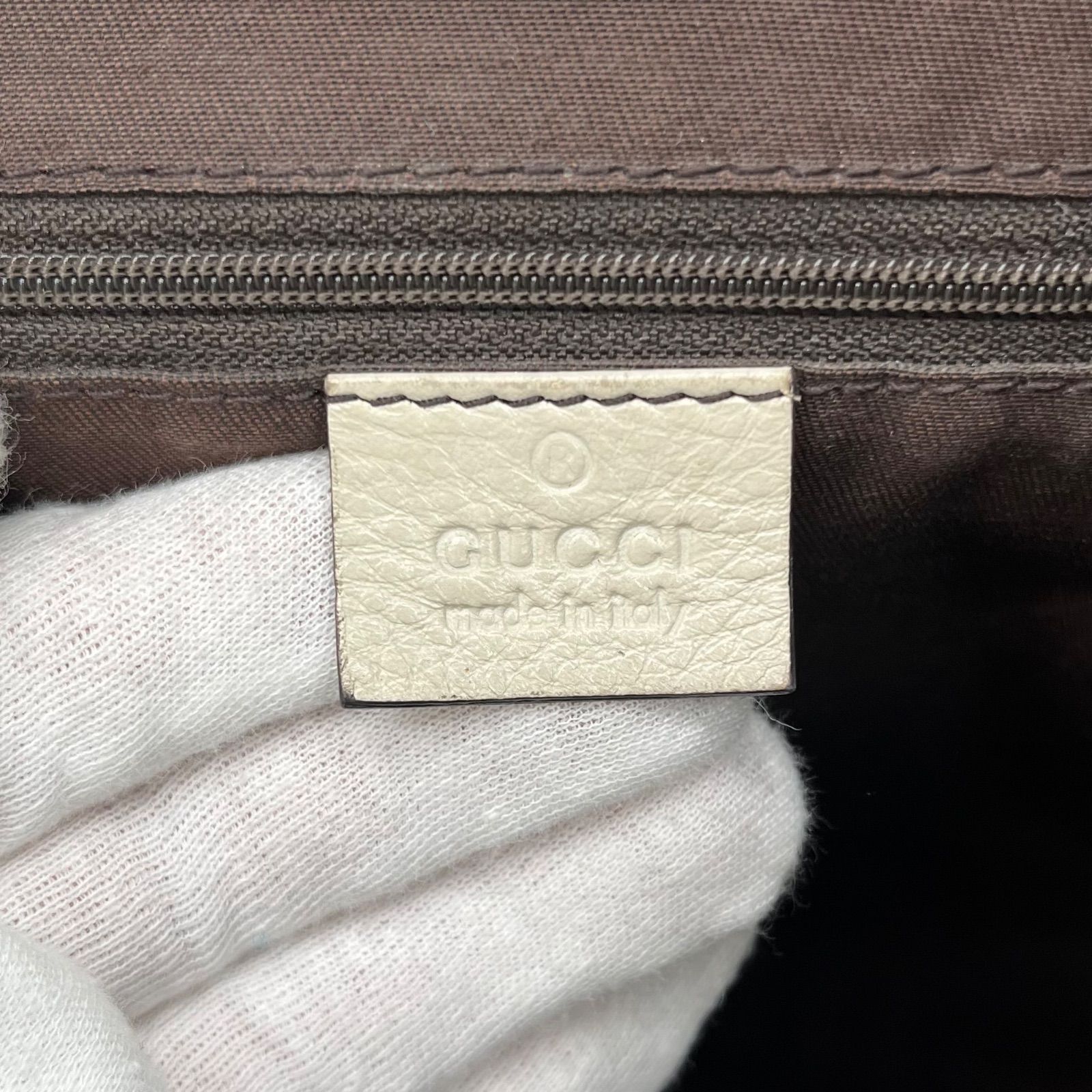 GUCCI グッチ シェリーライン GGキャンバス ゴールドプレート