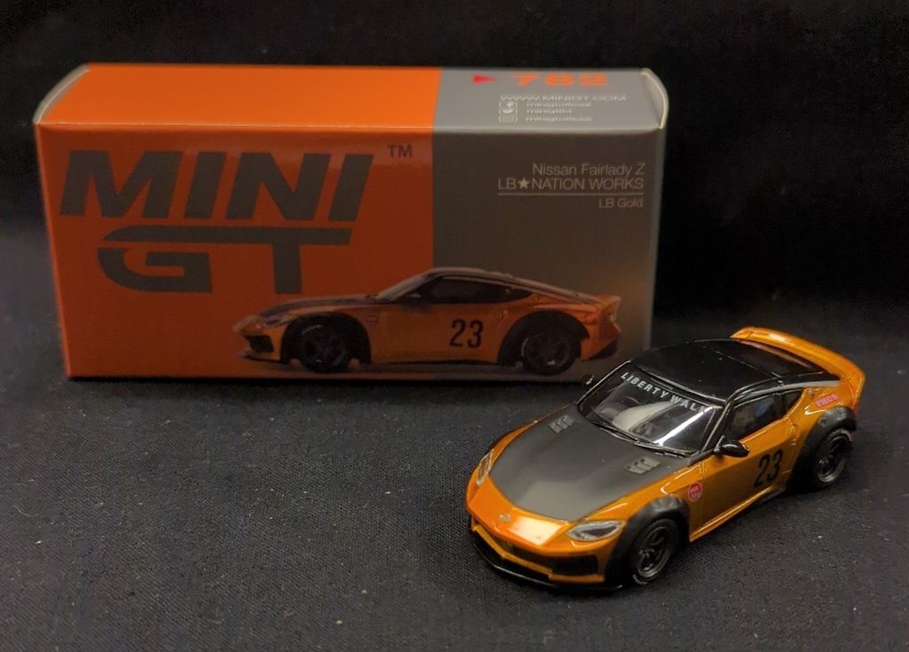TSM MODEL 1/64 MINI GT Nissan Fairlady Z LB☆NATION WORKS(LB Gold