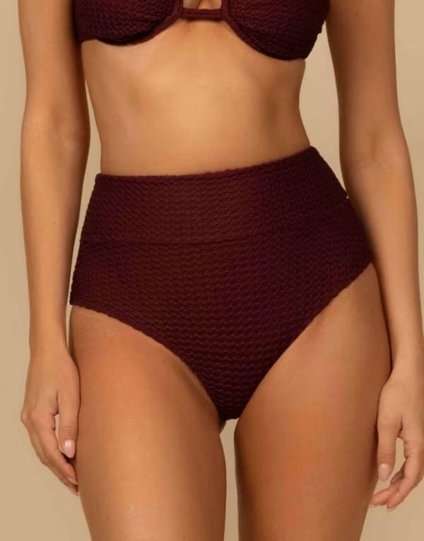 モンシー レディース 水着 ボトムスのみ MONTCE added coverage high rise bikini bottom in maroon crochet Maroon Crochet マルーン