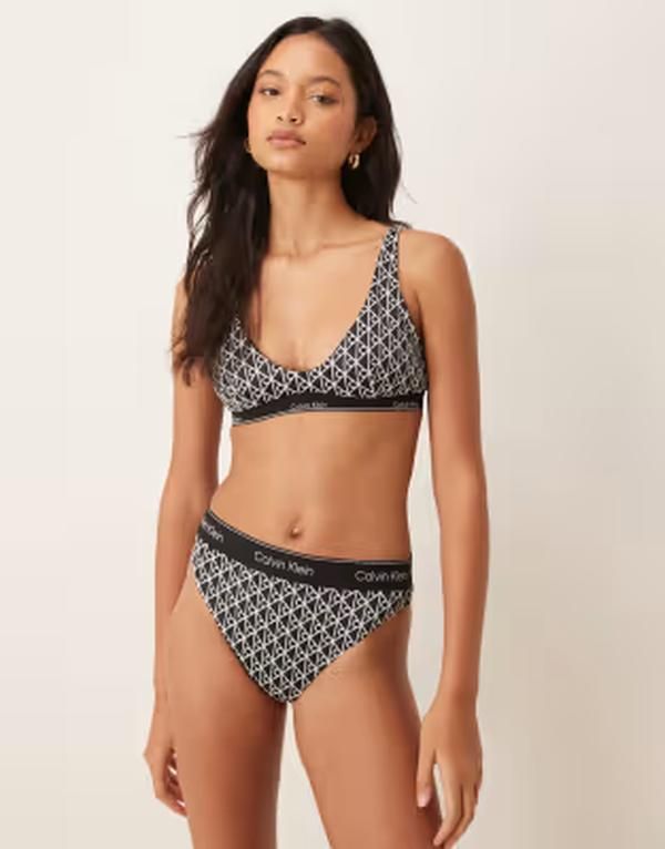 カルバンクライン レディース 水着 トップのみ Calvin Klein monogram bralette bikini top 20242 ICON COTTON EMBLEM ブラック