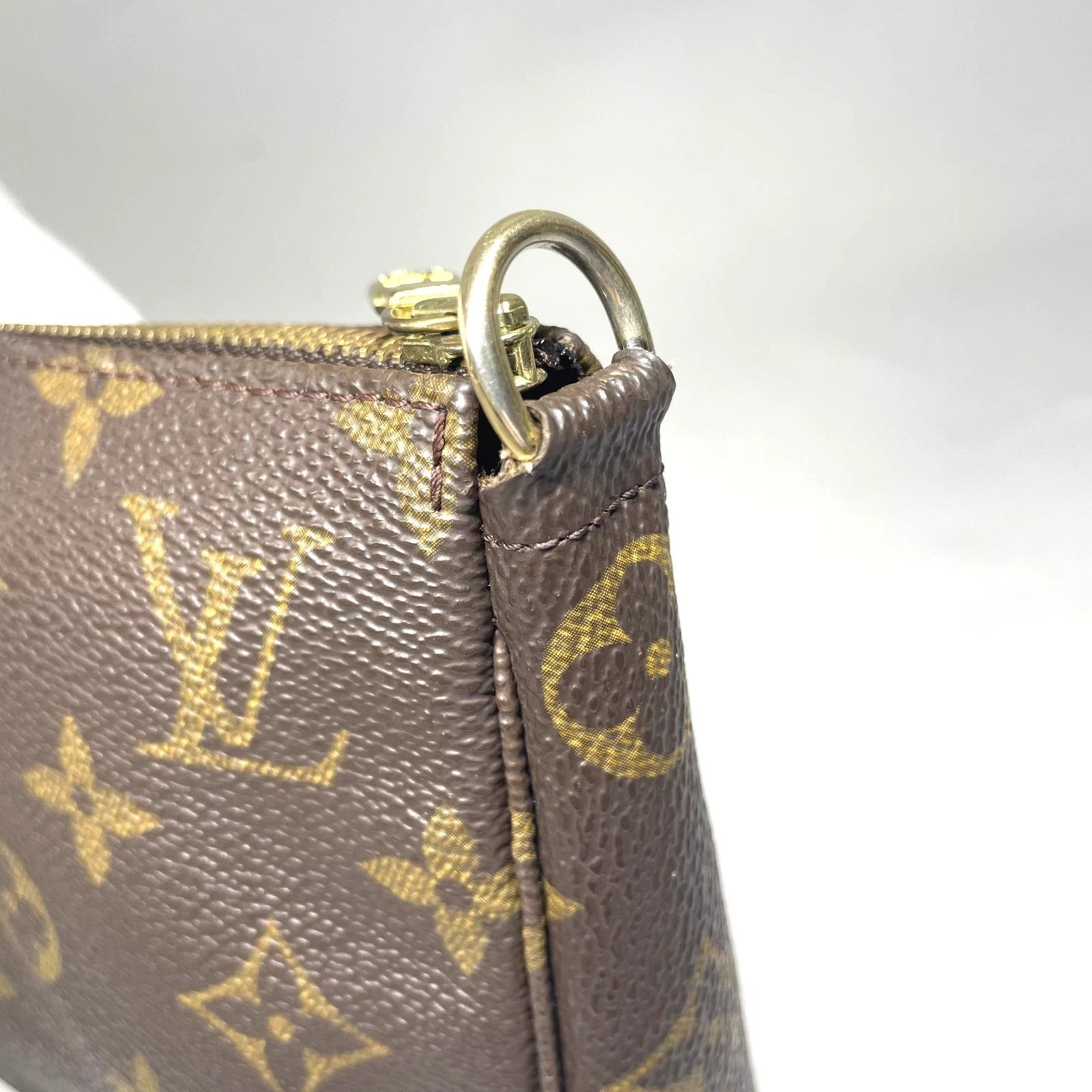 本物】ルイ ヴィトン ポーチ ポシェットアクセソワール Pochette 