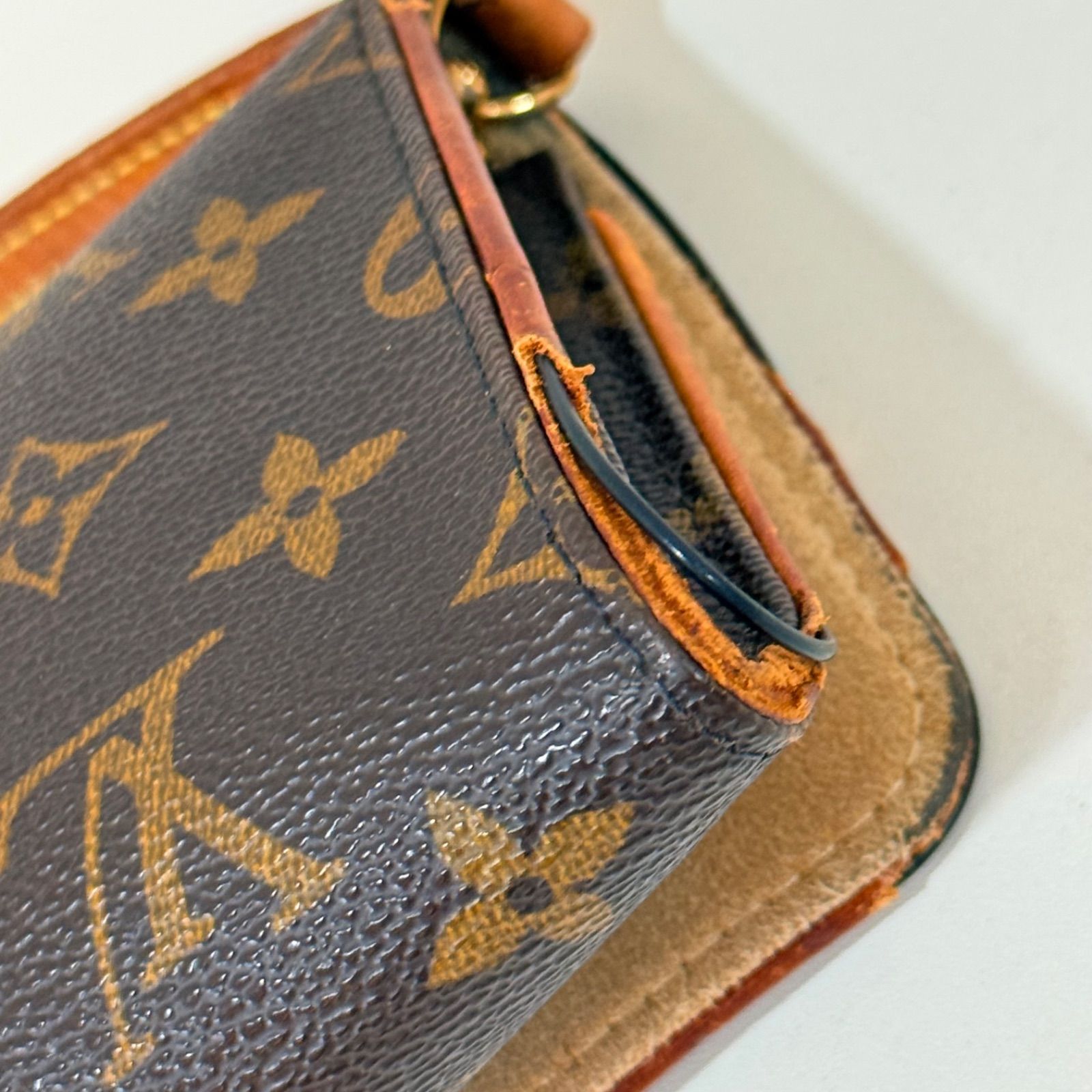 LOUIS VUITTON ルイヴィトン ポシェットツインPM モノグラム - メルカリ