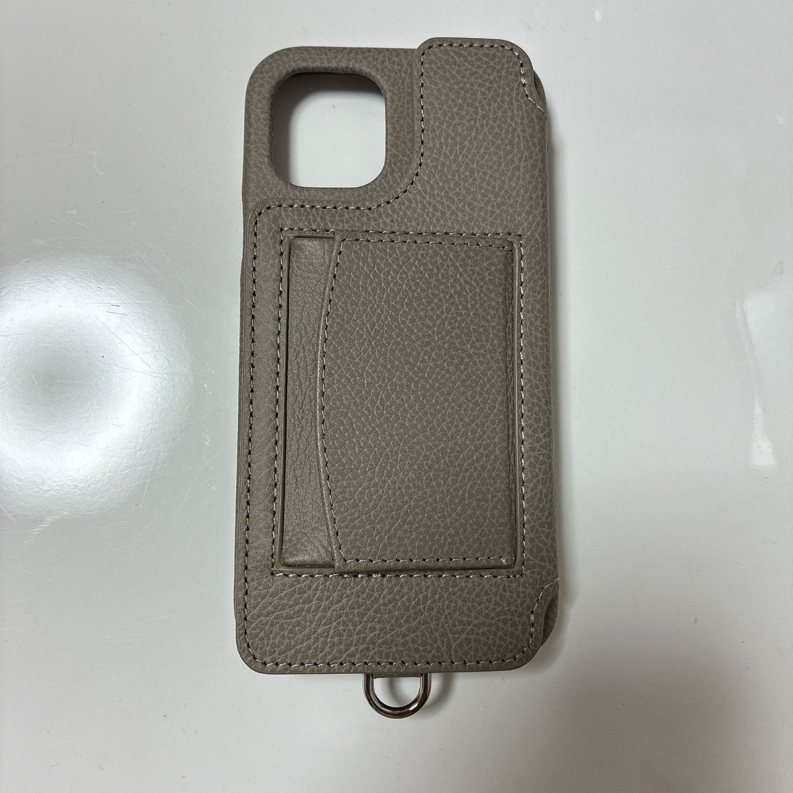 新品】DEMIU iPhone12/12PRO POCHE ベージュ - メルカリ