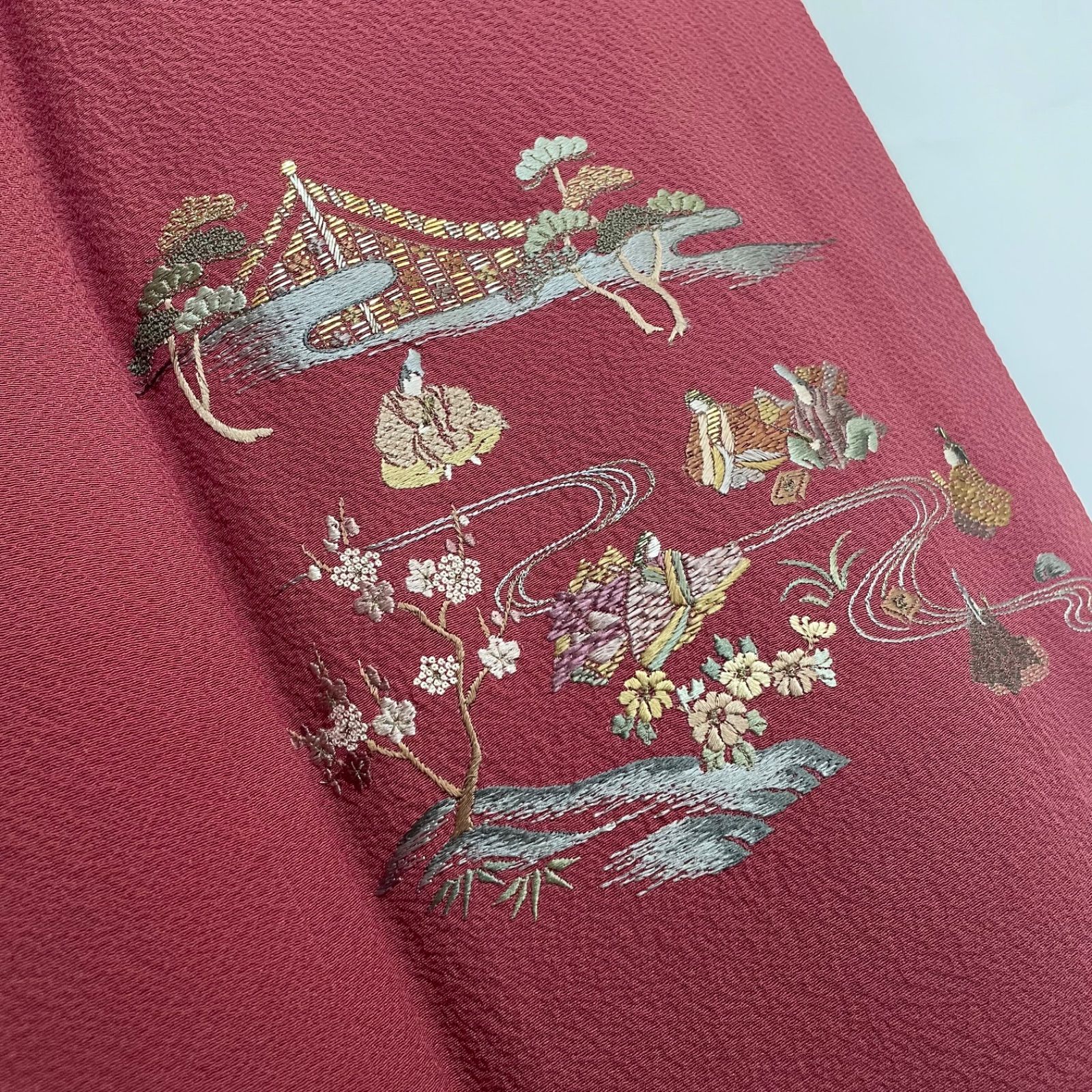 J786 付け下げ 蘇州刺繍 丹後ちりめん しぼ寄せ加工 源氏物語 十二単衣