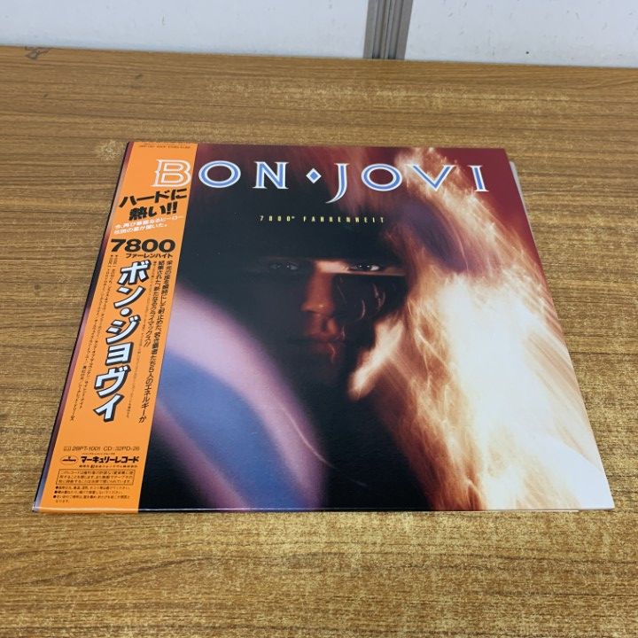 △01)【1点限り!】ボン・ジョヴィ/Bon Jovi/7800° Fahrenheit/ 28PP
