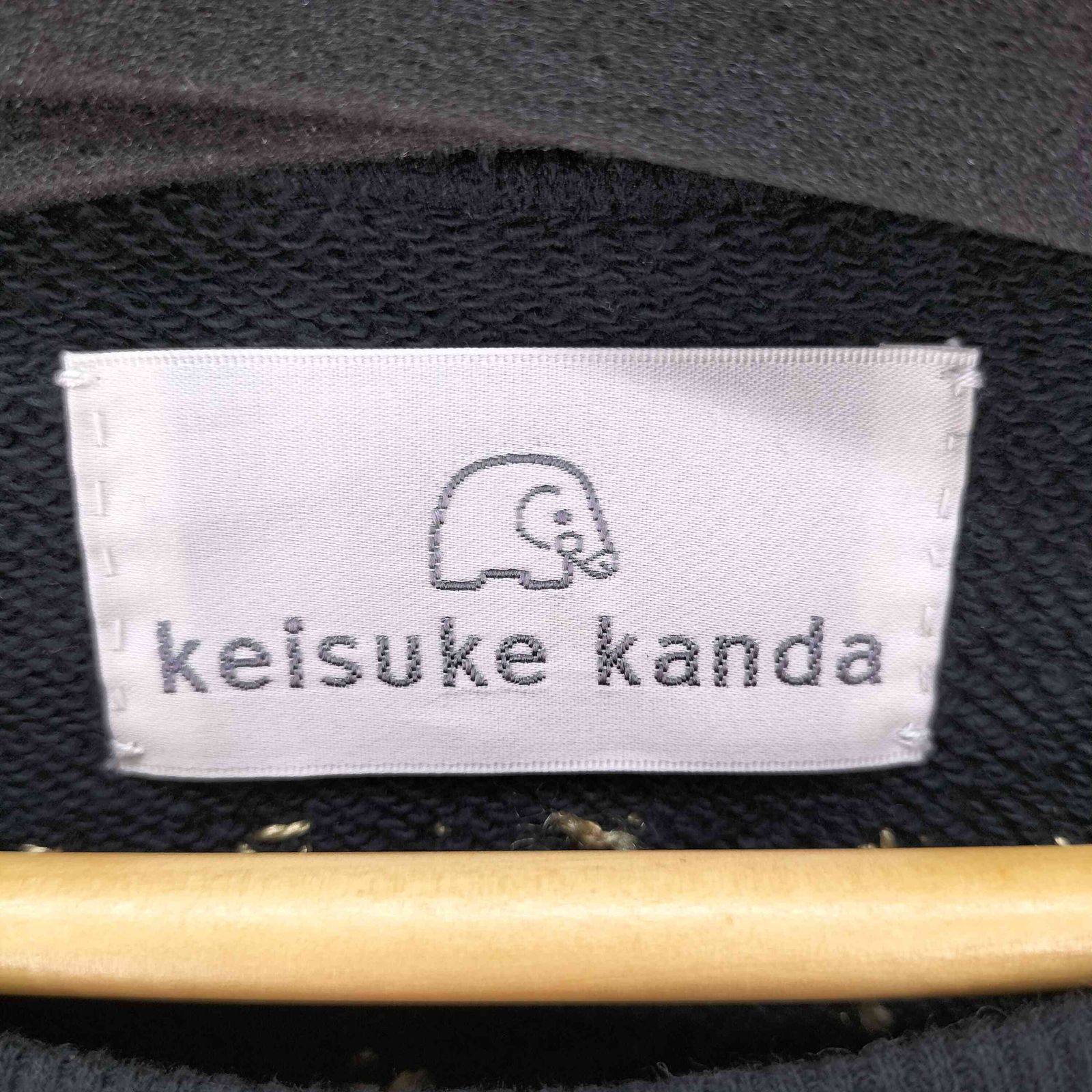 ケイスケカンダ keisuke kanda 刺繍ロゴ レース装飾 クルーネック ケイスケカンダ keisuke kanda 刺繍ロゴ レース装飾 クルーネック