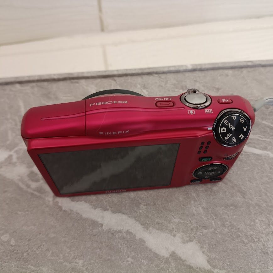 FUJIFILM FINEPIX F820EXR RED Fujifilm Digital Camera Finepix Fine