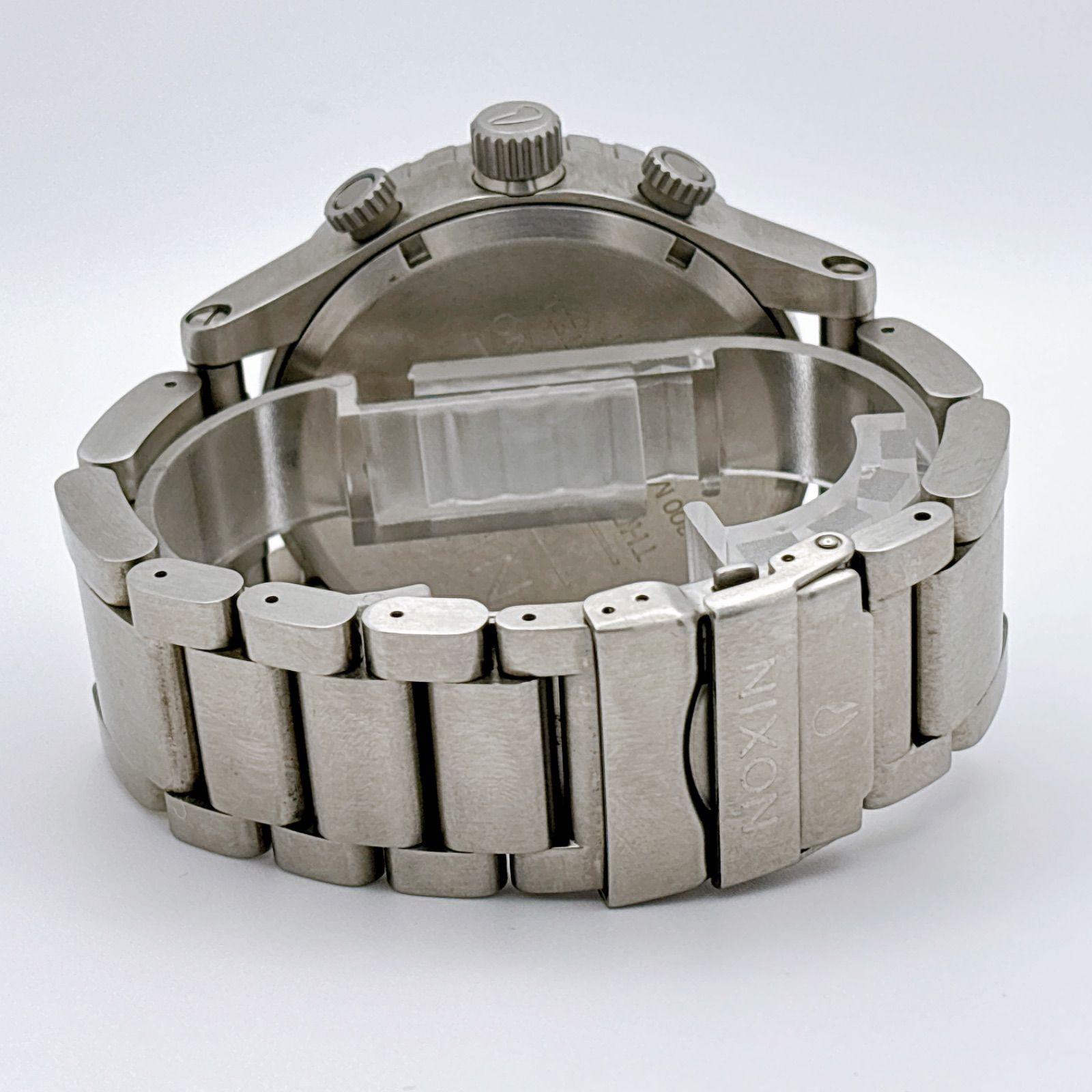 NIXON ニクソン THE 51-30 白文字盤 新品電池交換済 クロノグラフ