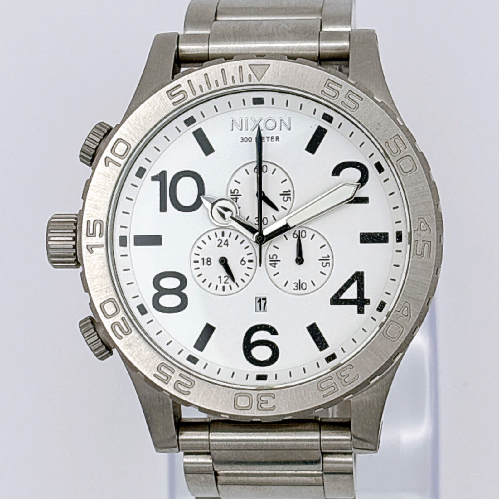 NIXON ニクソン THE 51-30 白文字盤 新品電池交換済 クロノグラフ