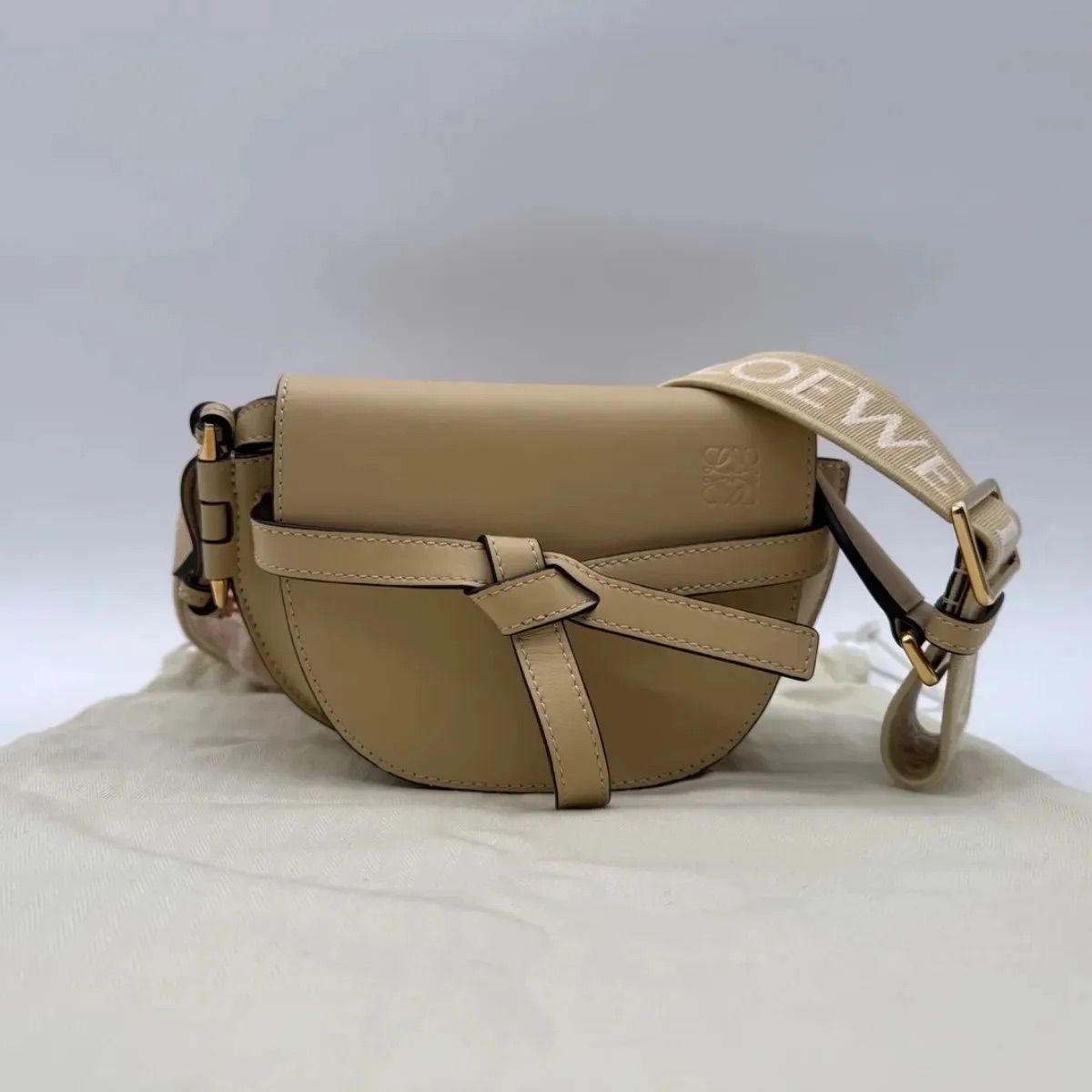 未使用保管品✨LOEWE ロエベ ショルダーバッグ ゲートデュアル ミニ 