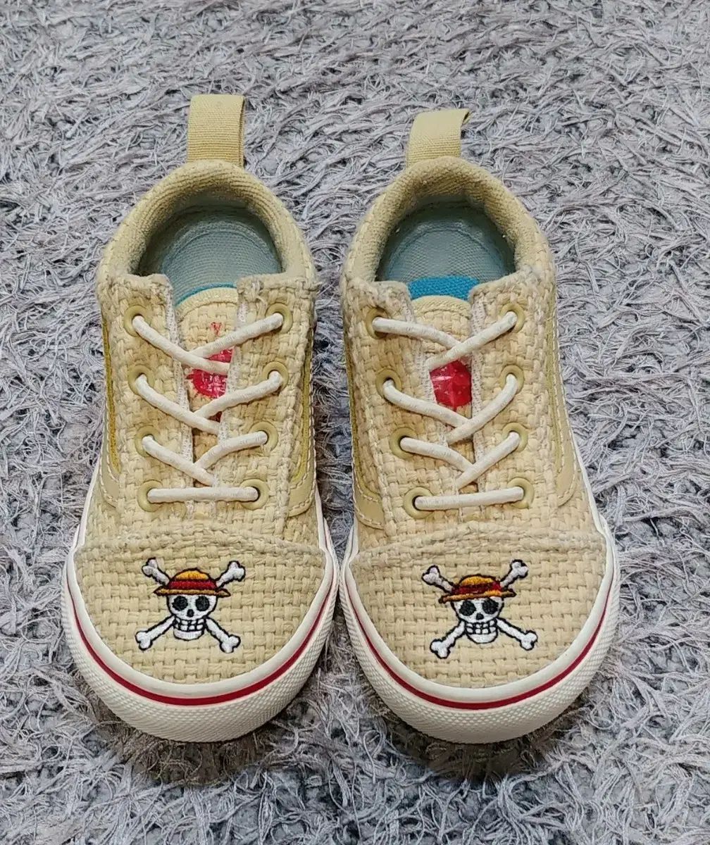 VANS ONE PIECE アセンティック キッズスニーカー