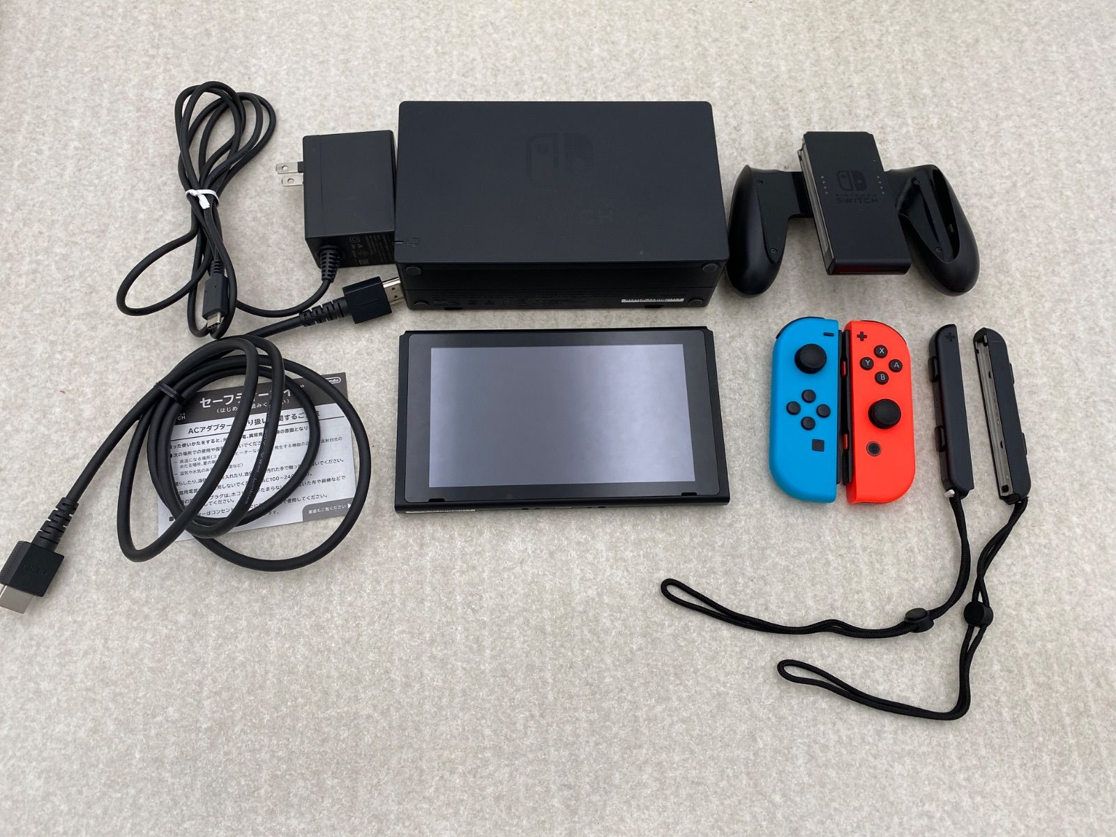 ◇Nintendo Switch Joy－Con（L） ネオンブルー／（R） ネオンレッド