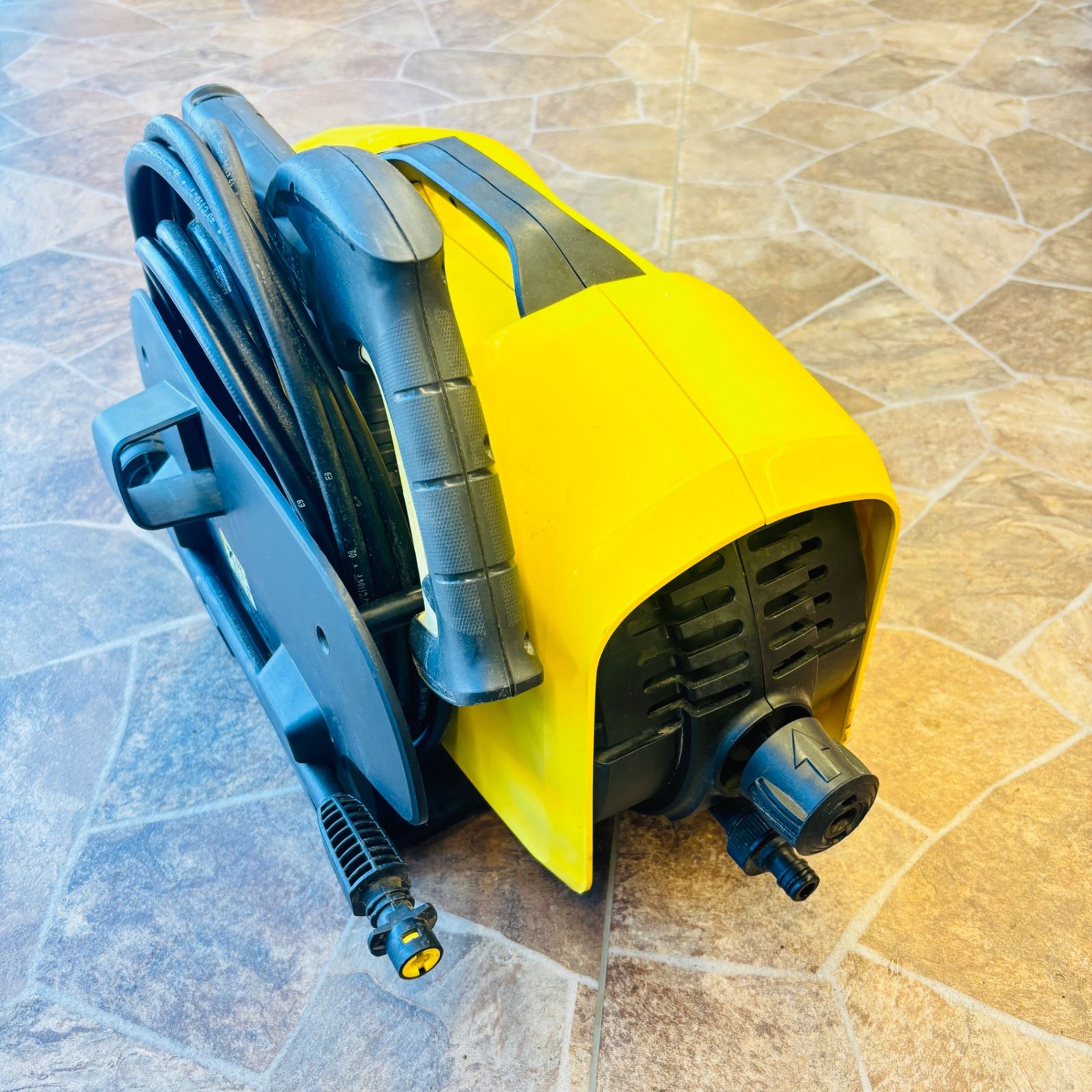 ◇ケルヒャー(KARCHER) 高圧洗浄機 K2 サイレント 【中古】 【越谷店 