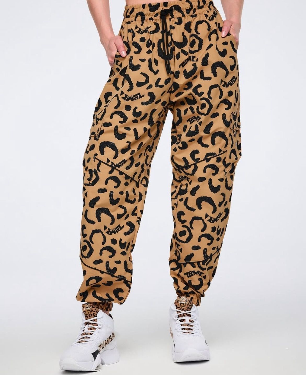 Wildbeat Baggy Woven Cargo Pants ズンバ 正規品 ZUMBA - メルカリ