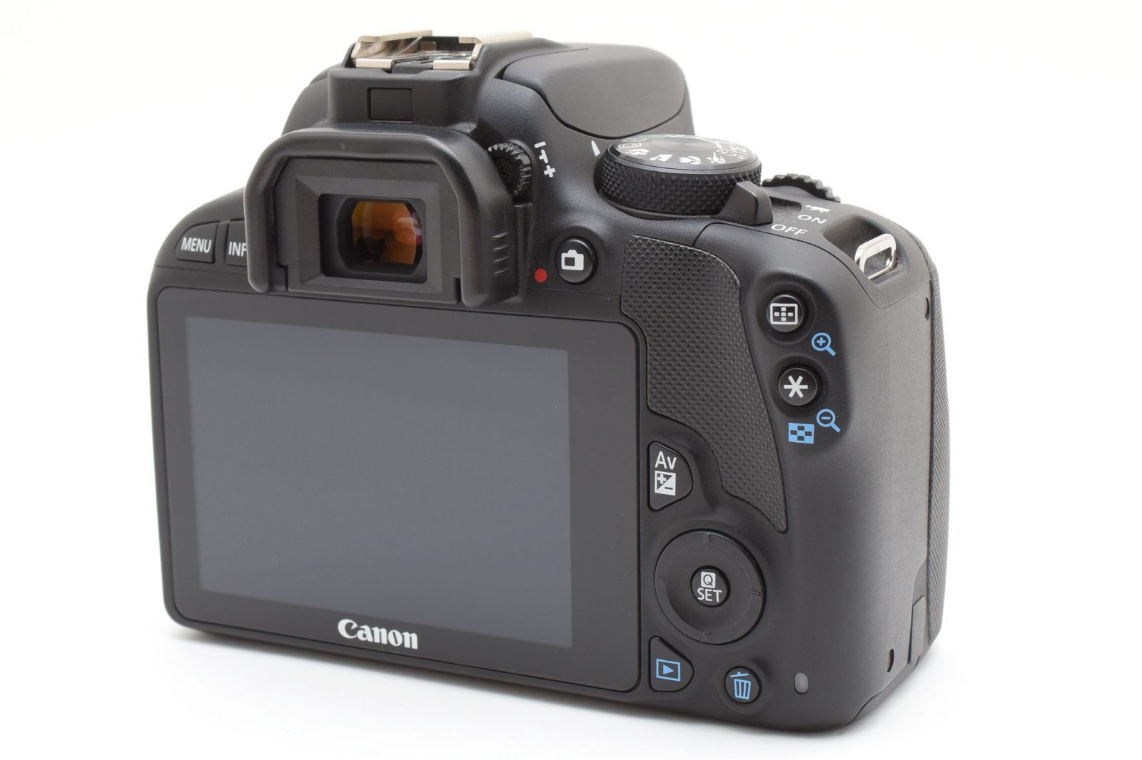 ☆Canon EOS KISS X7 ボディー シャッター回数 1万4882 回 EOS Kiss X7i ダブルズームキット シャッター回数 約21400回以下