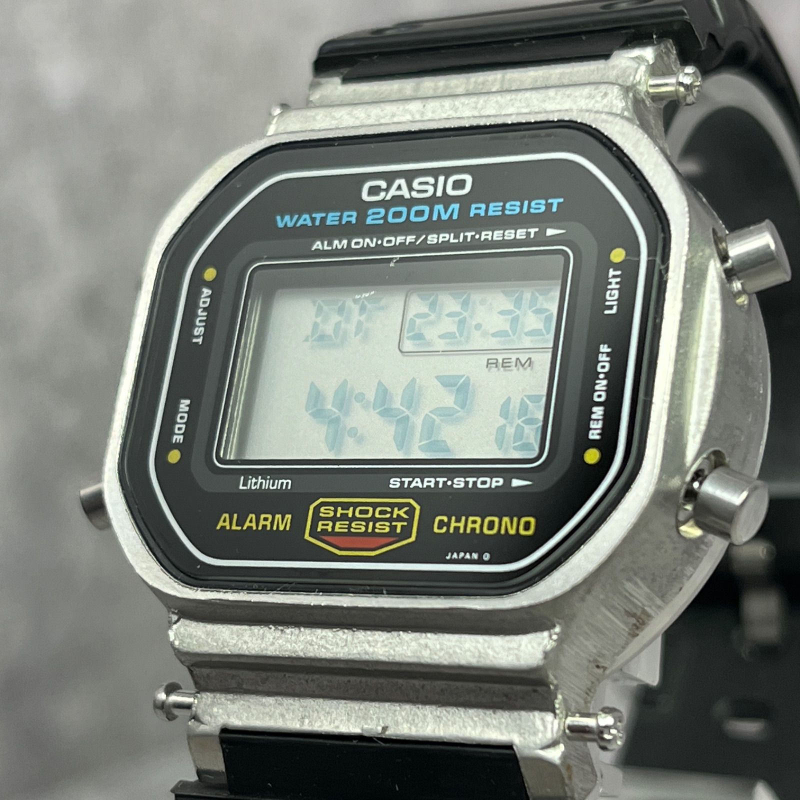 希少 CASIO カシオ G-SHOCK DW-5600C-1V スピード 901 初期 200m