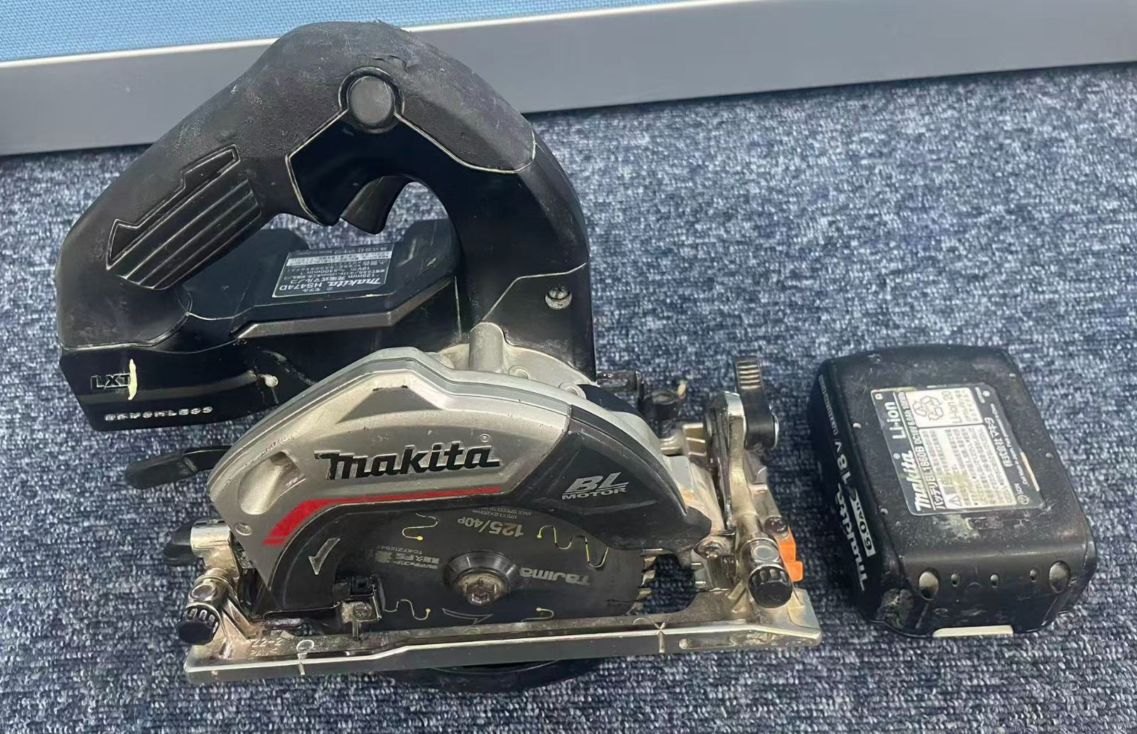 マキタ(makita) コードレスマルノコ HS474DZB 125mm バッテリー付き