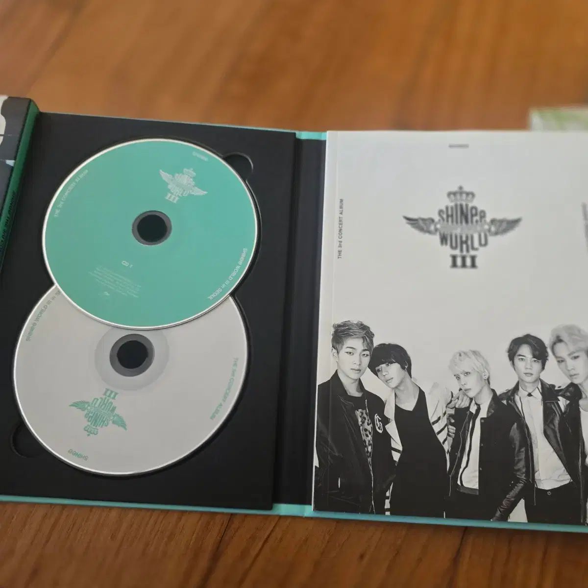 SHINee WORLD III コンサートDVD - メルカリ