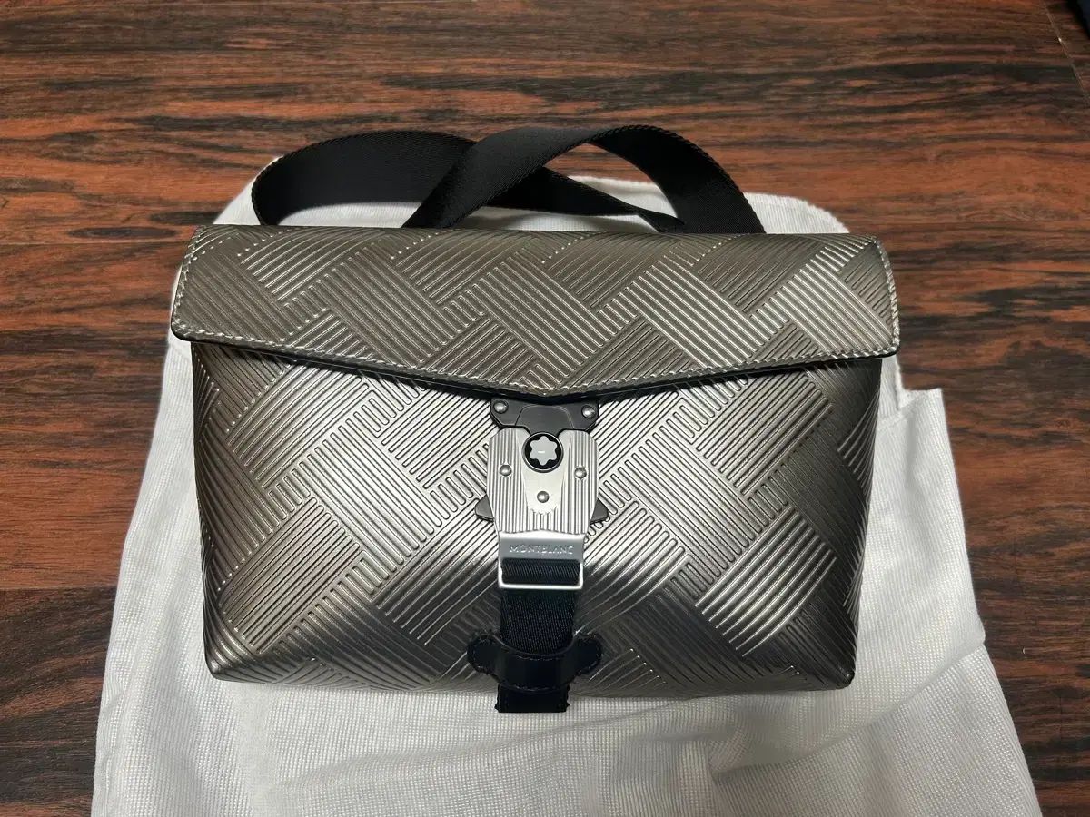 MONT BLANC クロスバック