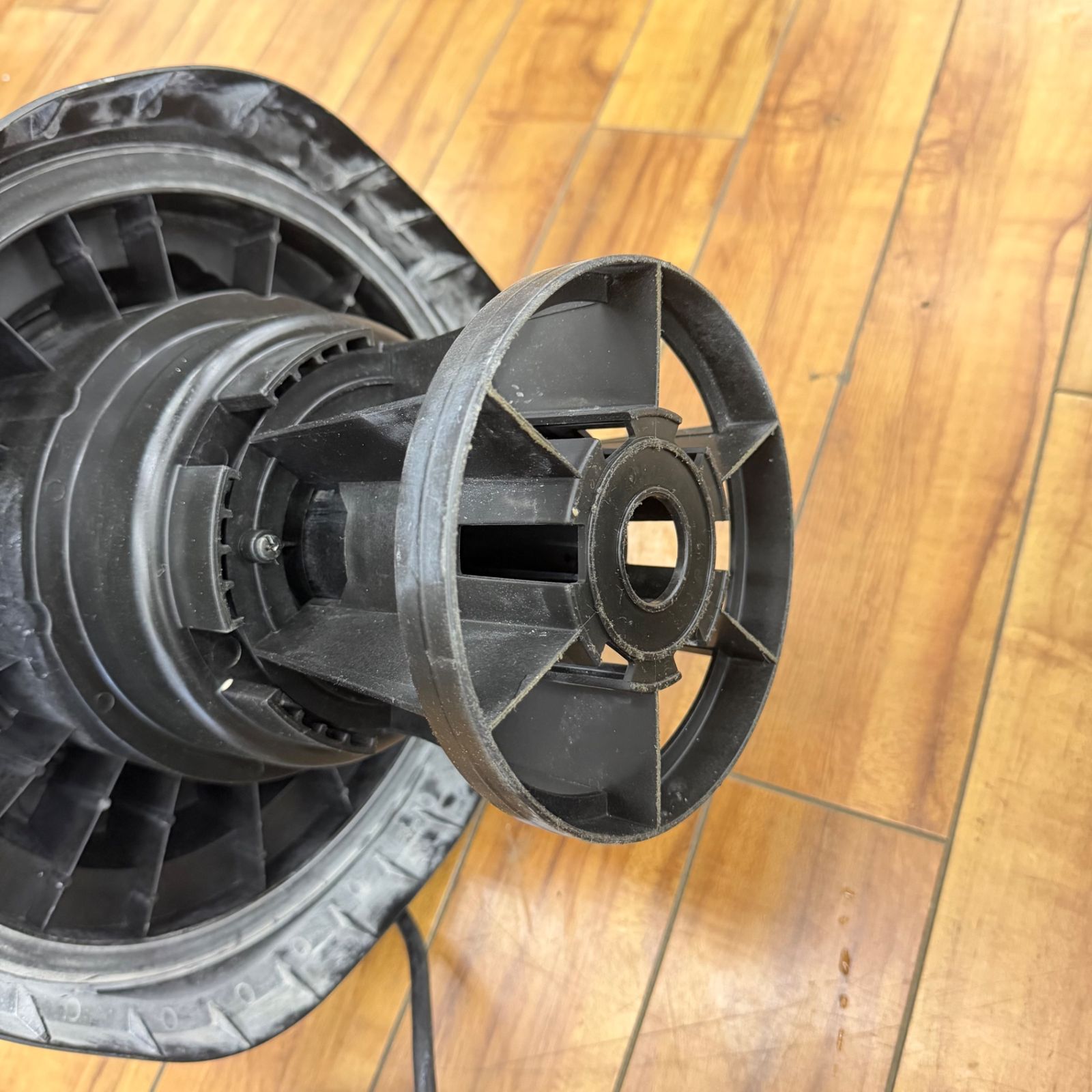 マキタ(makita) 乾湿両用集じん機 471(P) 【中古】【蓮田店】 - メルカリ