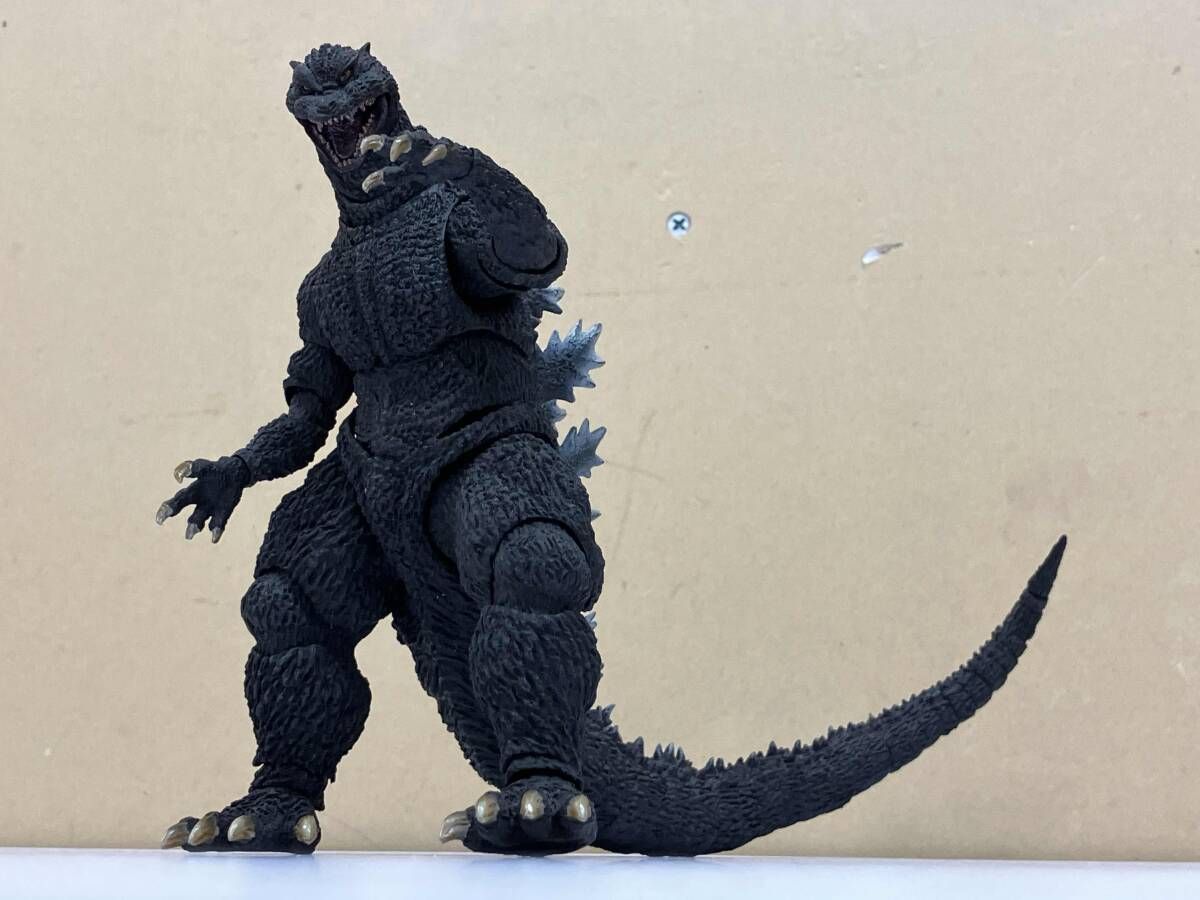 S.H.MonsterArts ゴジラ(2004) ゴジラ FINAL WARS 【公式通販】