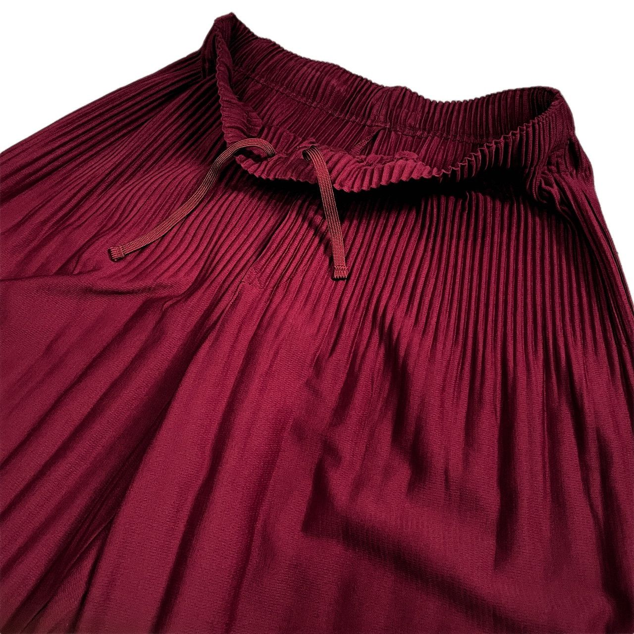 HOMME PLISSE ISSEY MIYAKE プリーツワイドテーパードイージーパンツ 