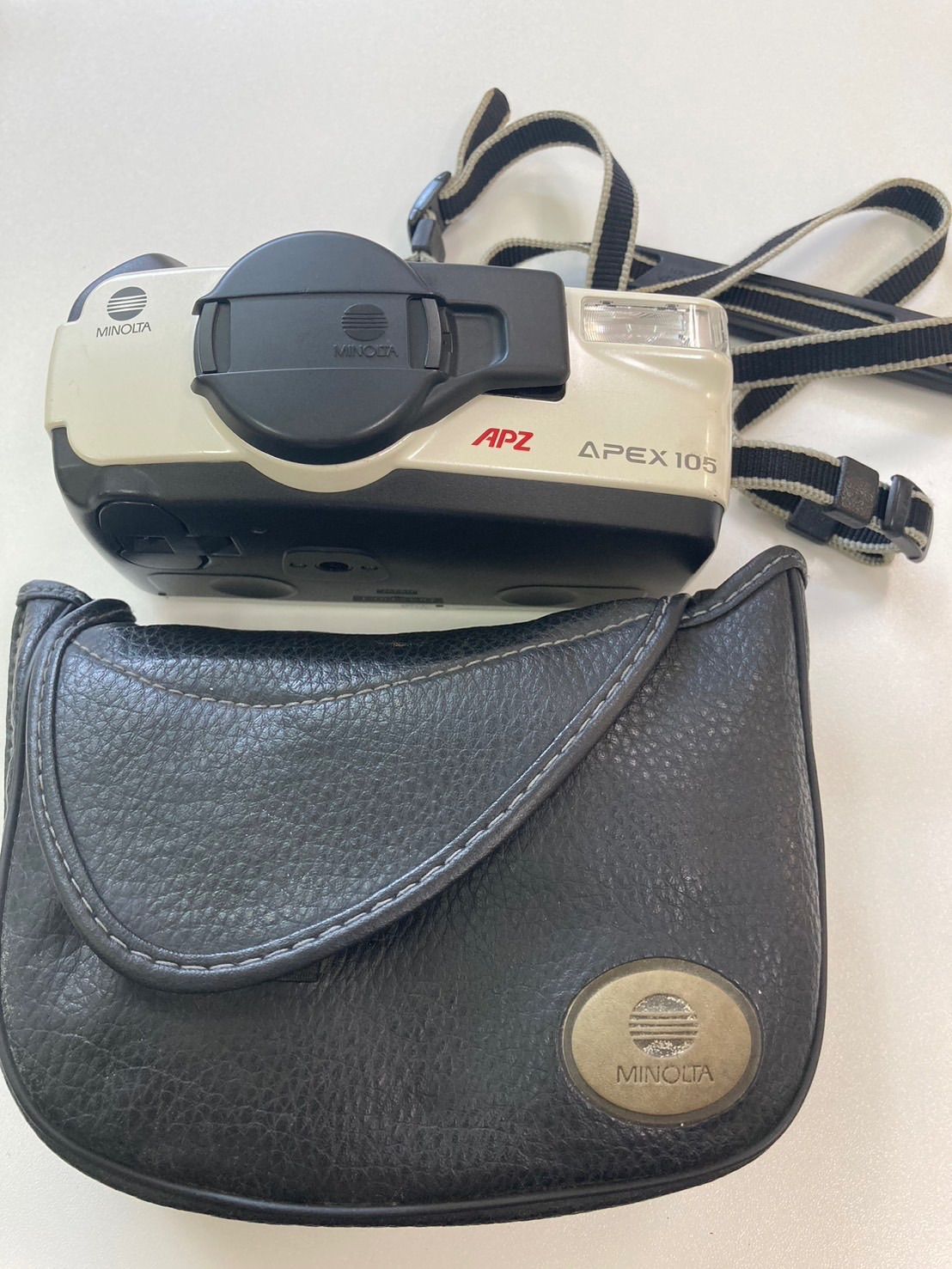 【中古品】 MINOLTAミノルタ APEX 105 フィルムカメラ カメラ ケース付き 現状品