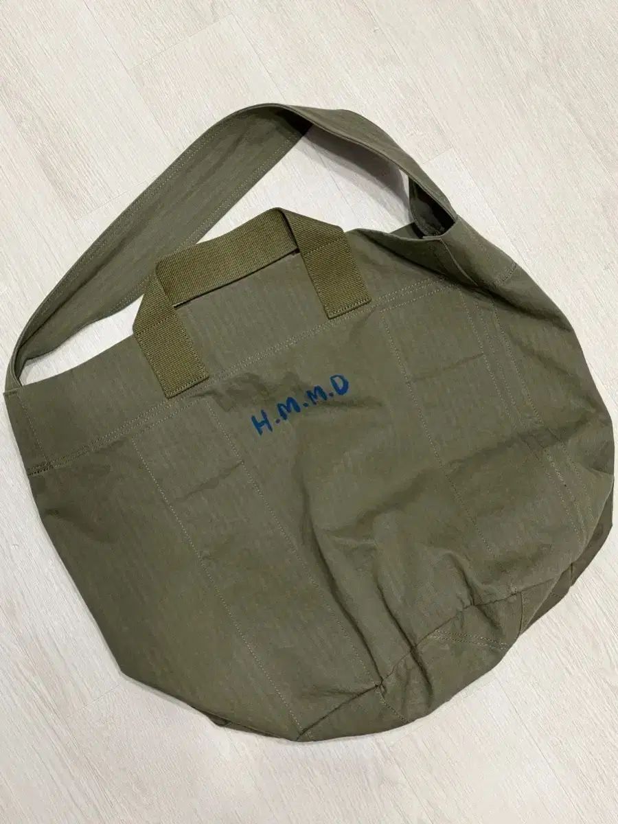 HUMAN MADE(ヒューマンメイド) トートバッグ オリーブ ラブ - メルカリ