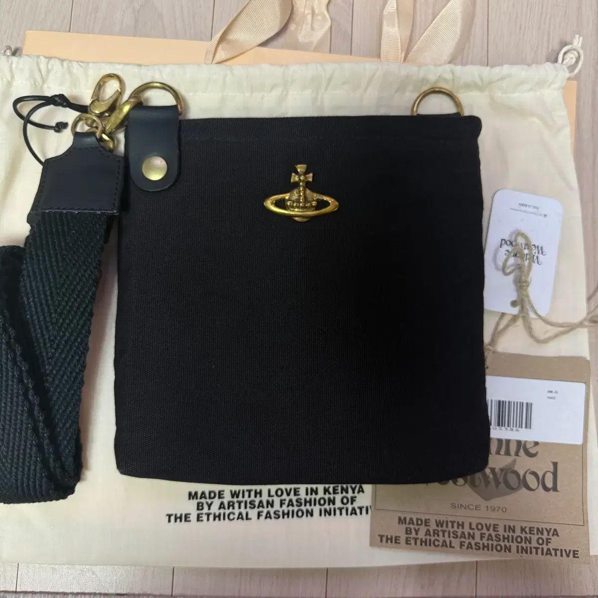 Vivienne Westwood ヴィヴィアン・ウエストウッド クロスバック 新品