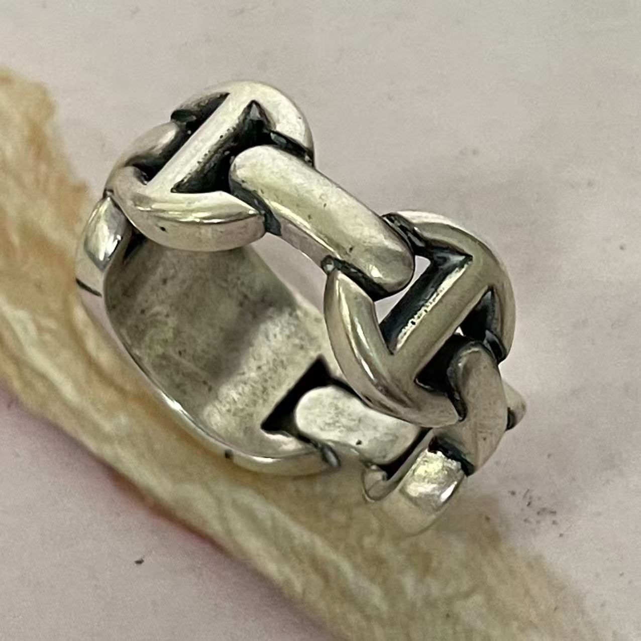 BRUTE CLASSIC TRI-LINK MONOGRAM 【公式通販】