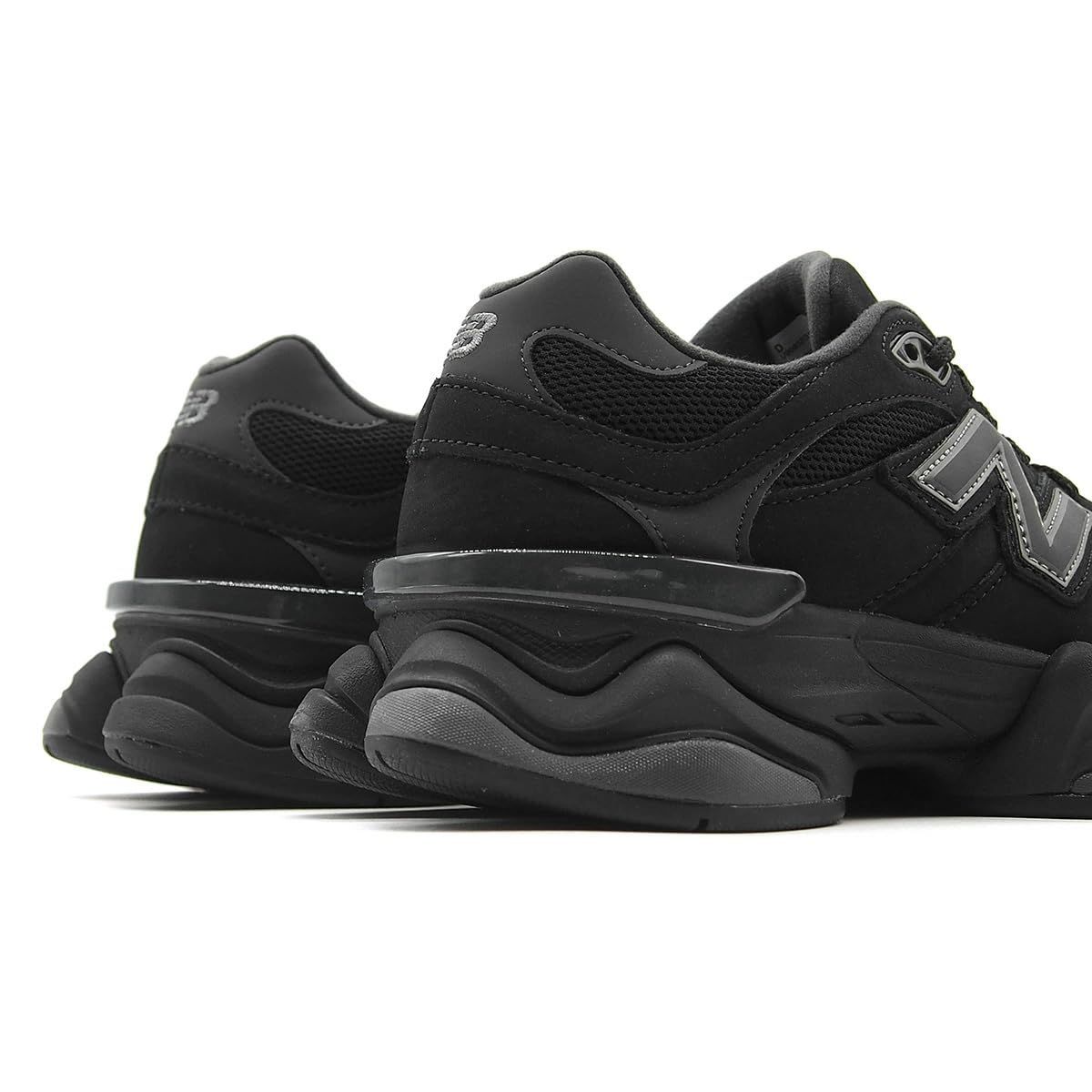 ニューバランス] U9060ZGE BLACK/BLACK CEMENT u9060 (ブラック 