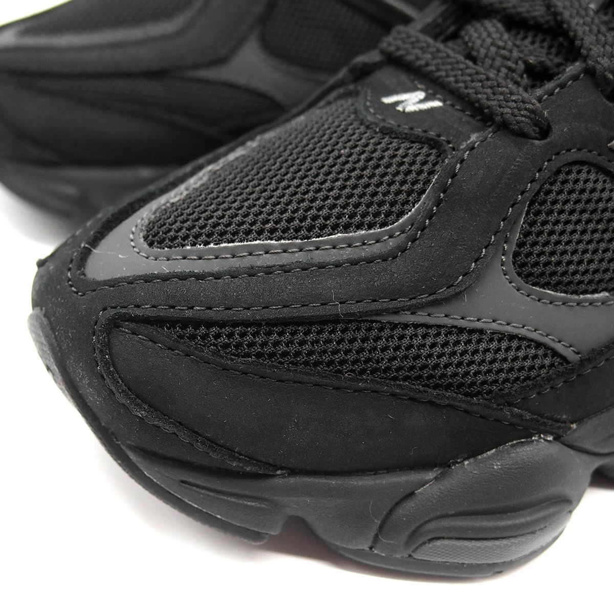 ニューバランス] U9060ZGE BLACK/BLACK CEMENT u9060 (ブラック 