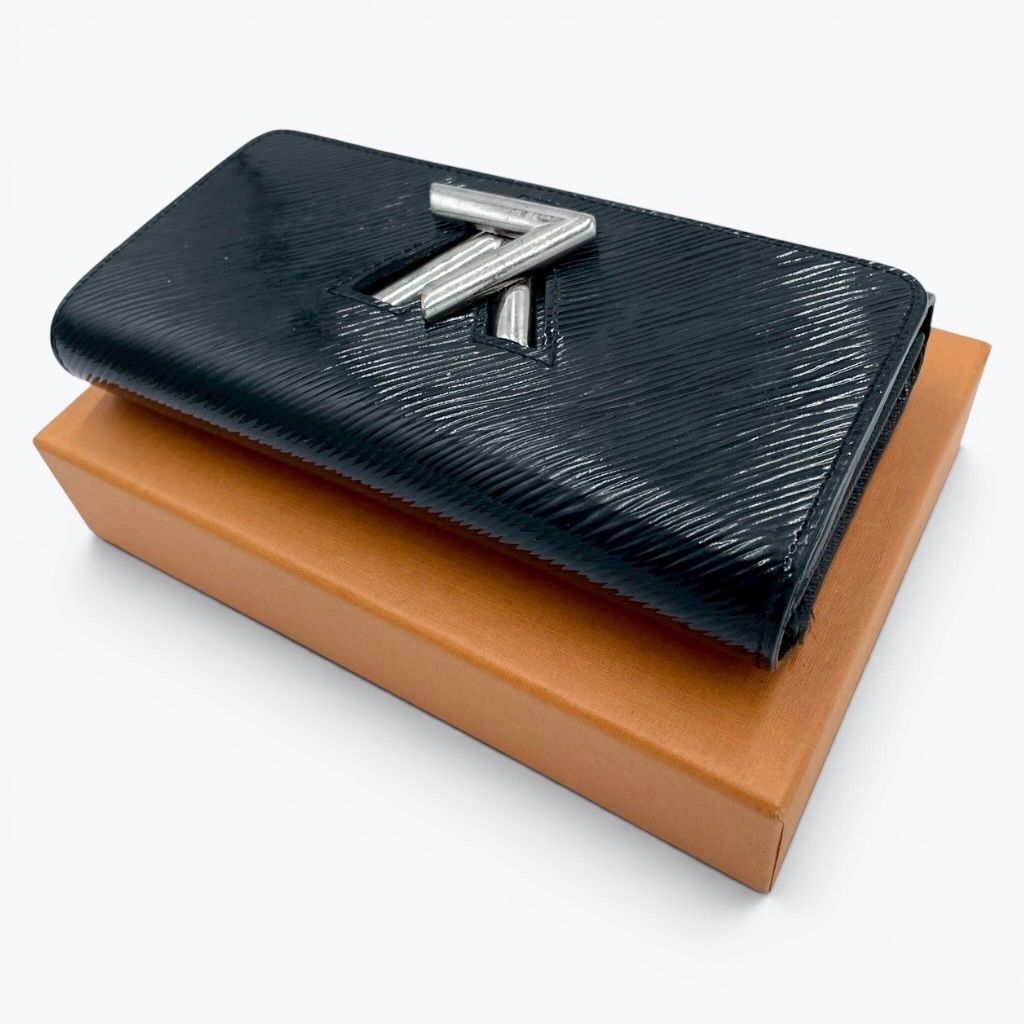 LOUIS VUITTON ルイヴィトン エピエレクトリック ポルトフォイユ